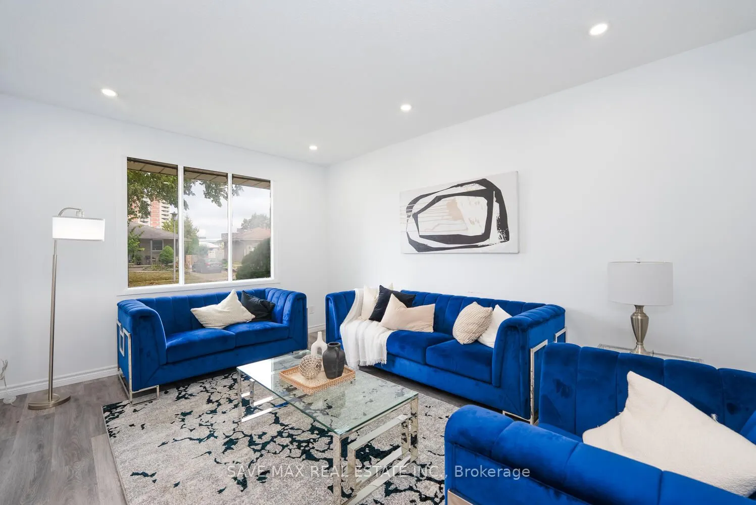 29 Renny Crescent