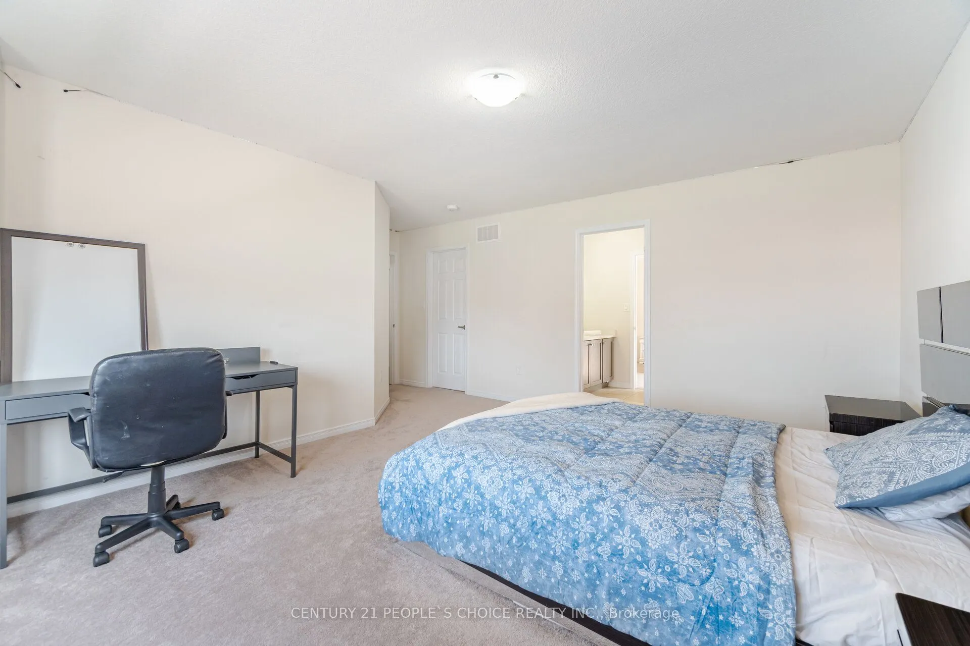 109 Cactus Crescent