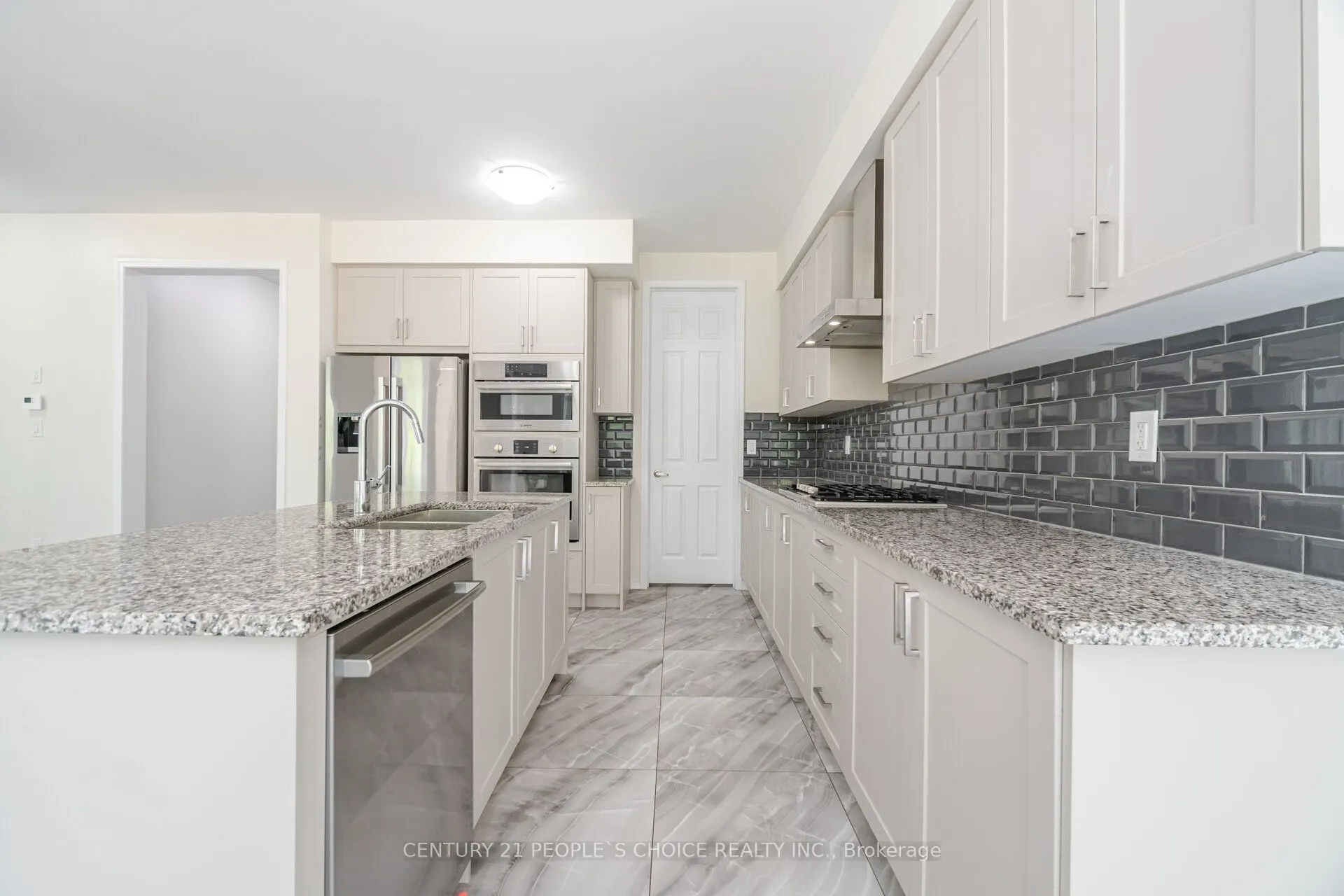 109 Cactus Crescent