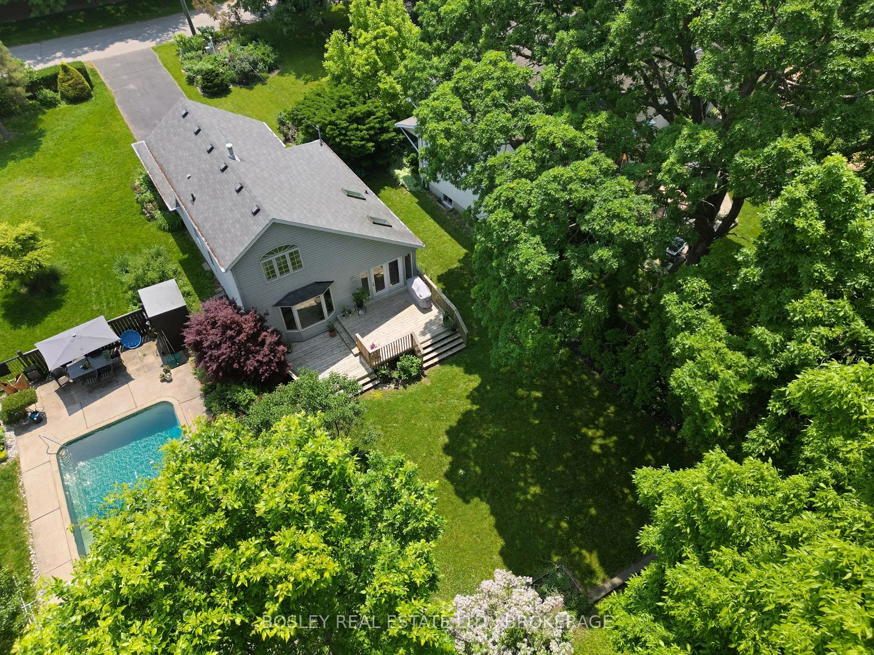 48 Henley Drive
