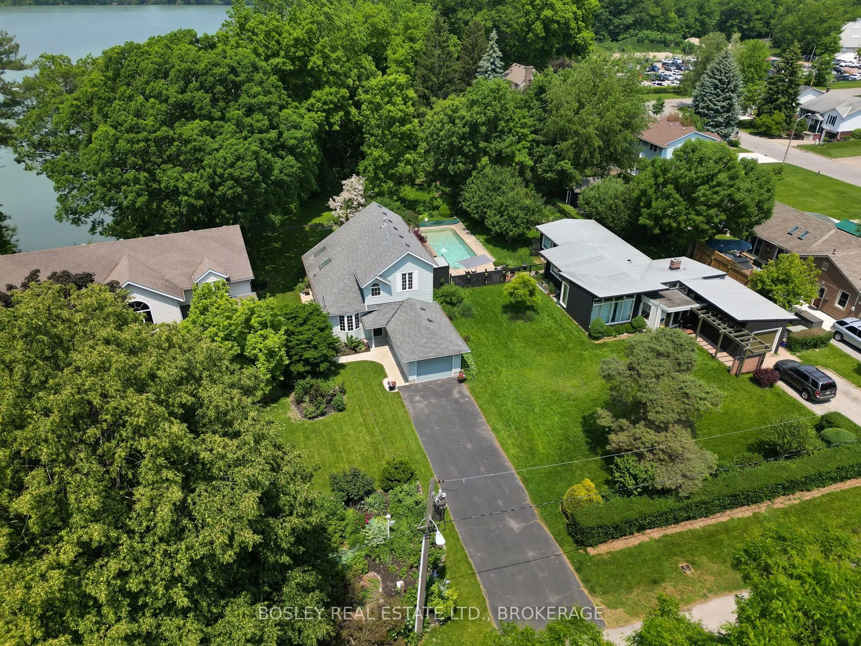 48 Henley Drive