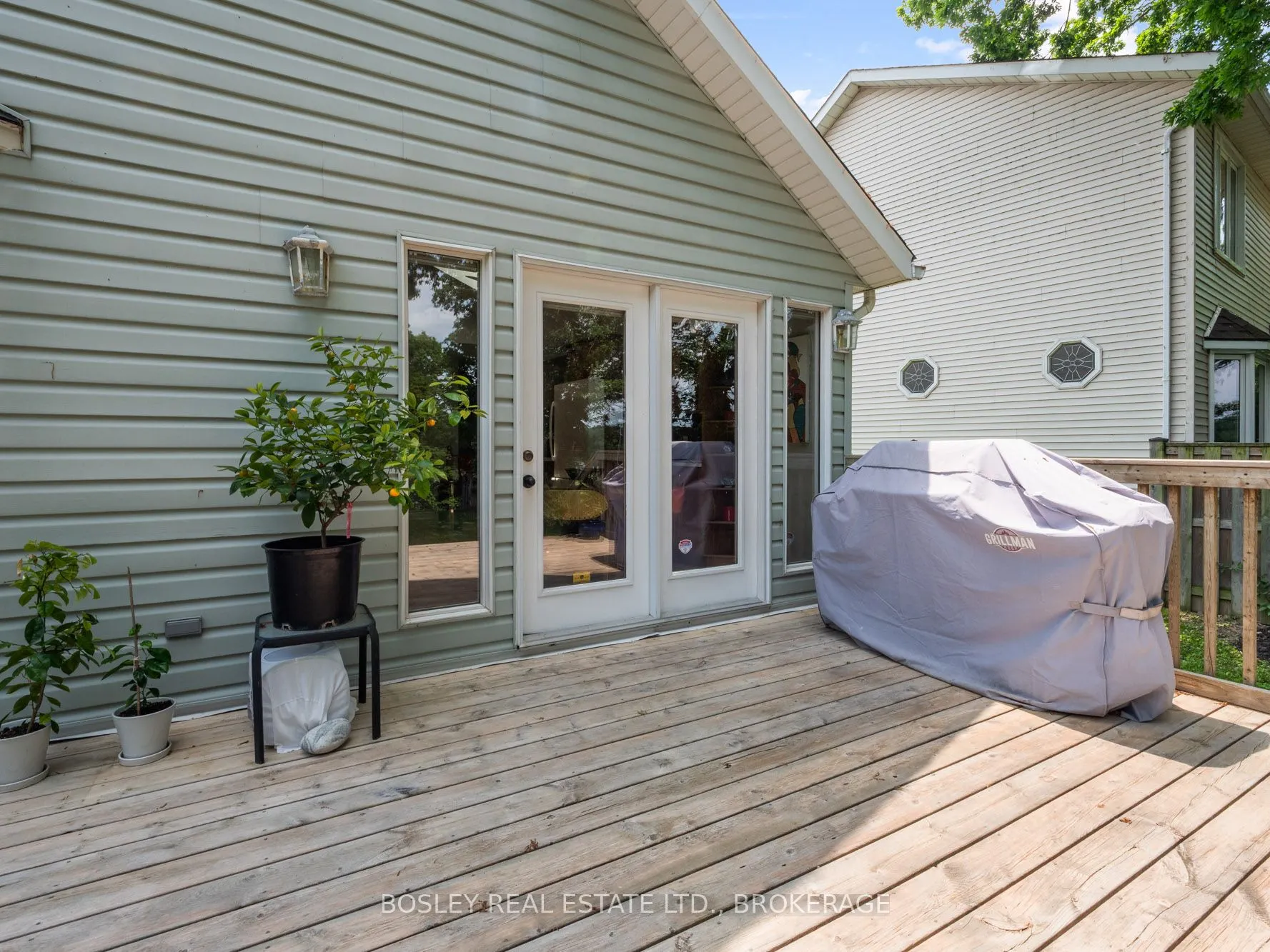 48 Henley Drive