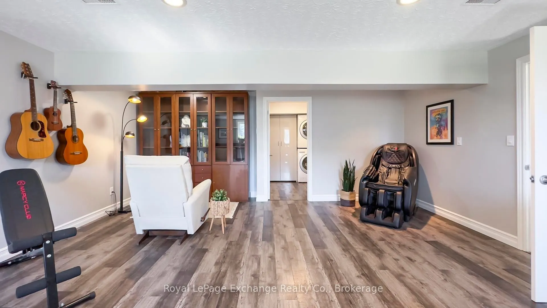 723 Goldie Crescent
