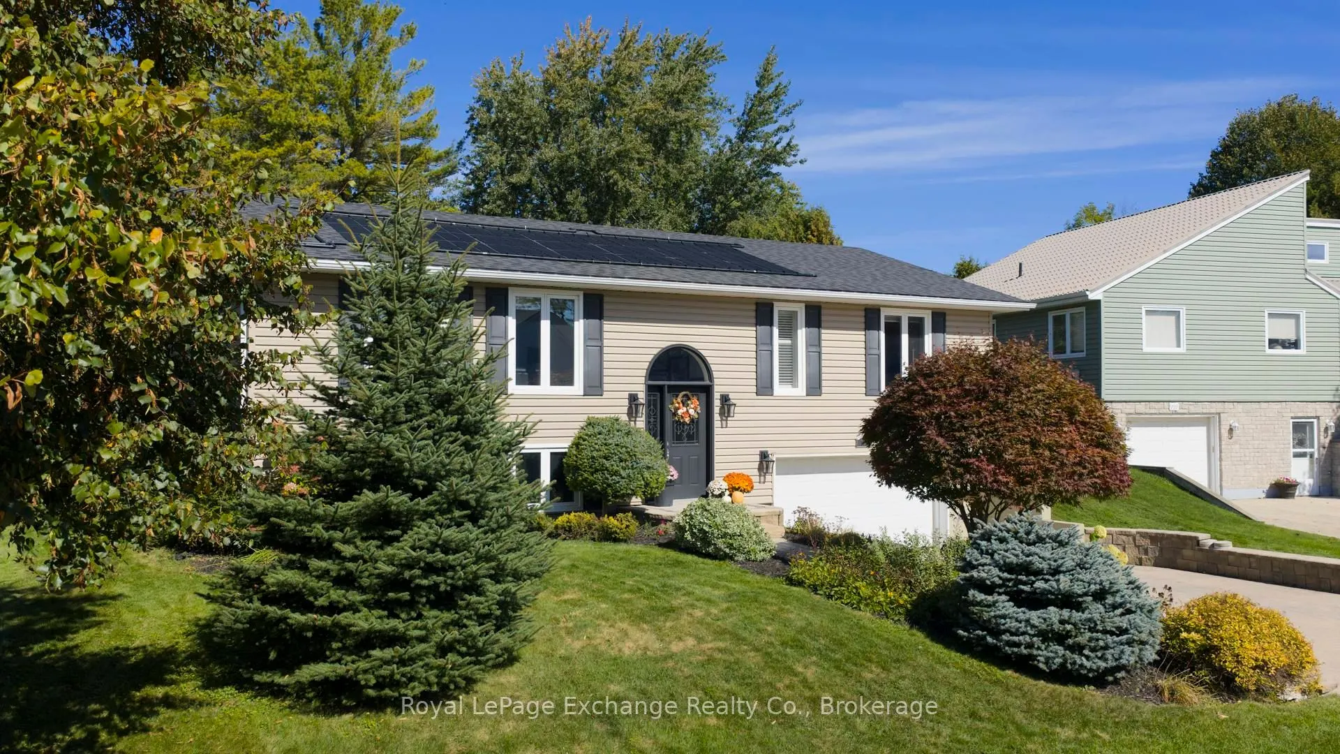 723 Goldie Crescent