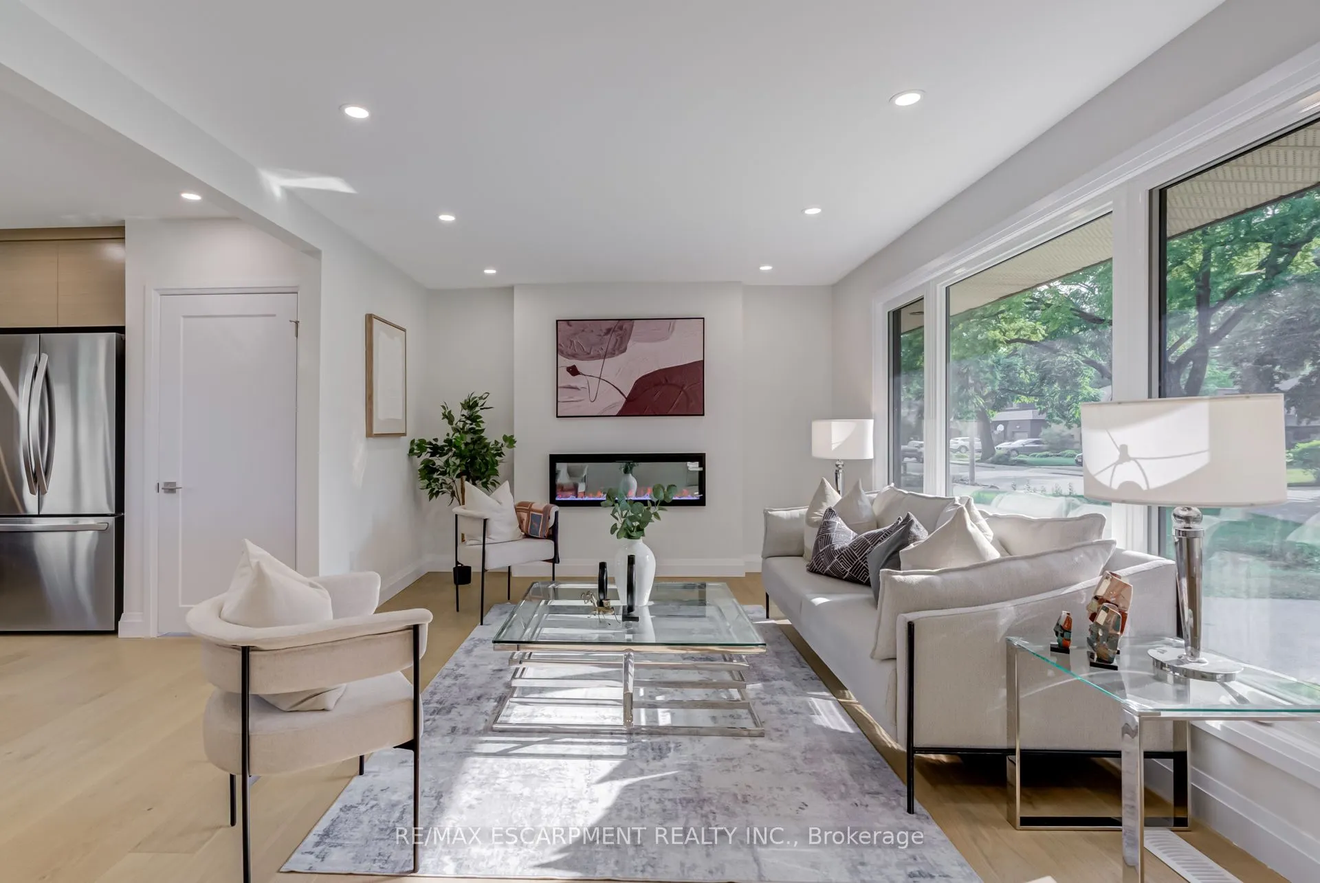 13 Skyland Drive