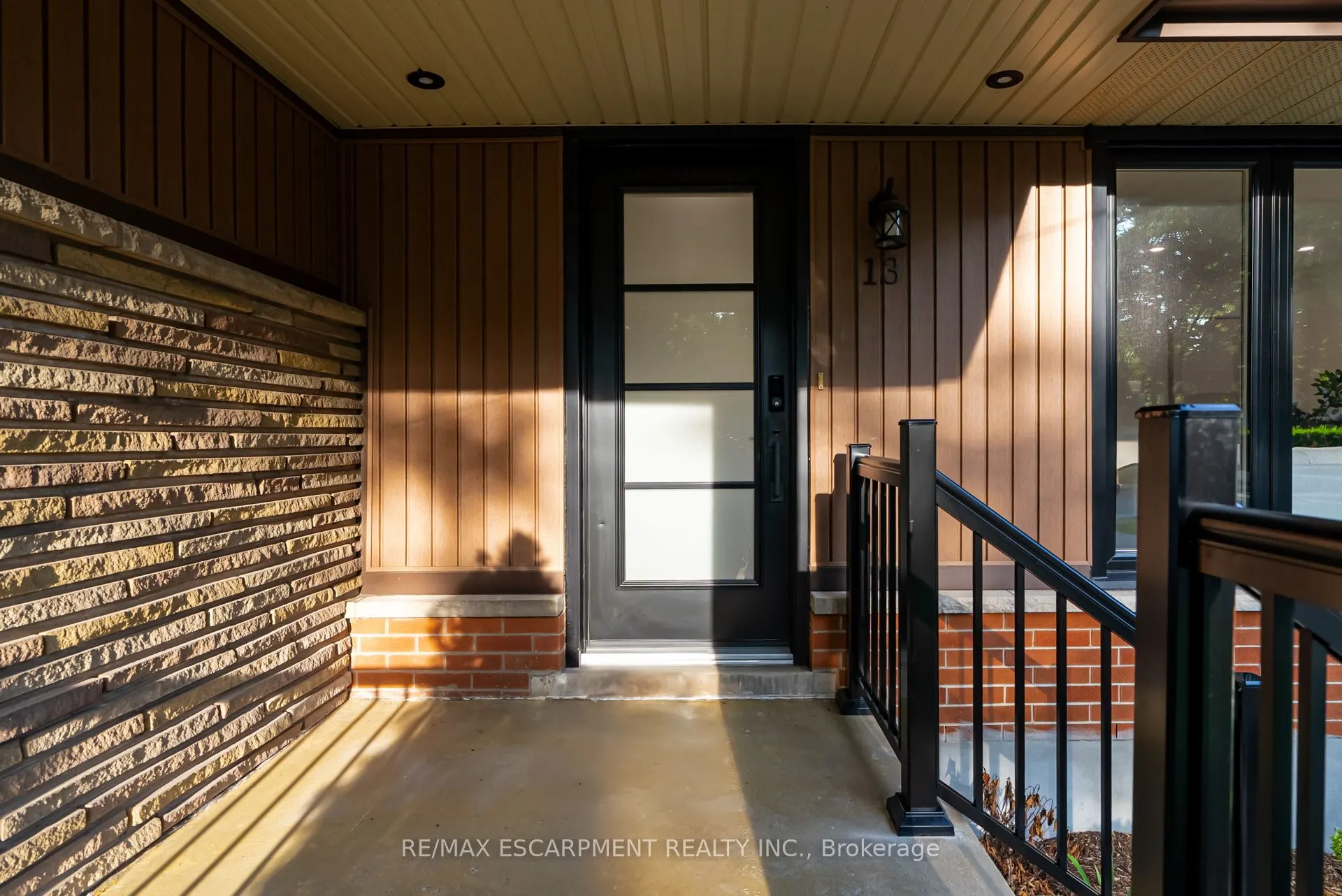 13 Skyland Drive