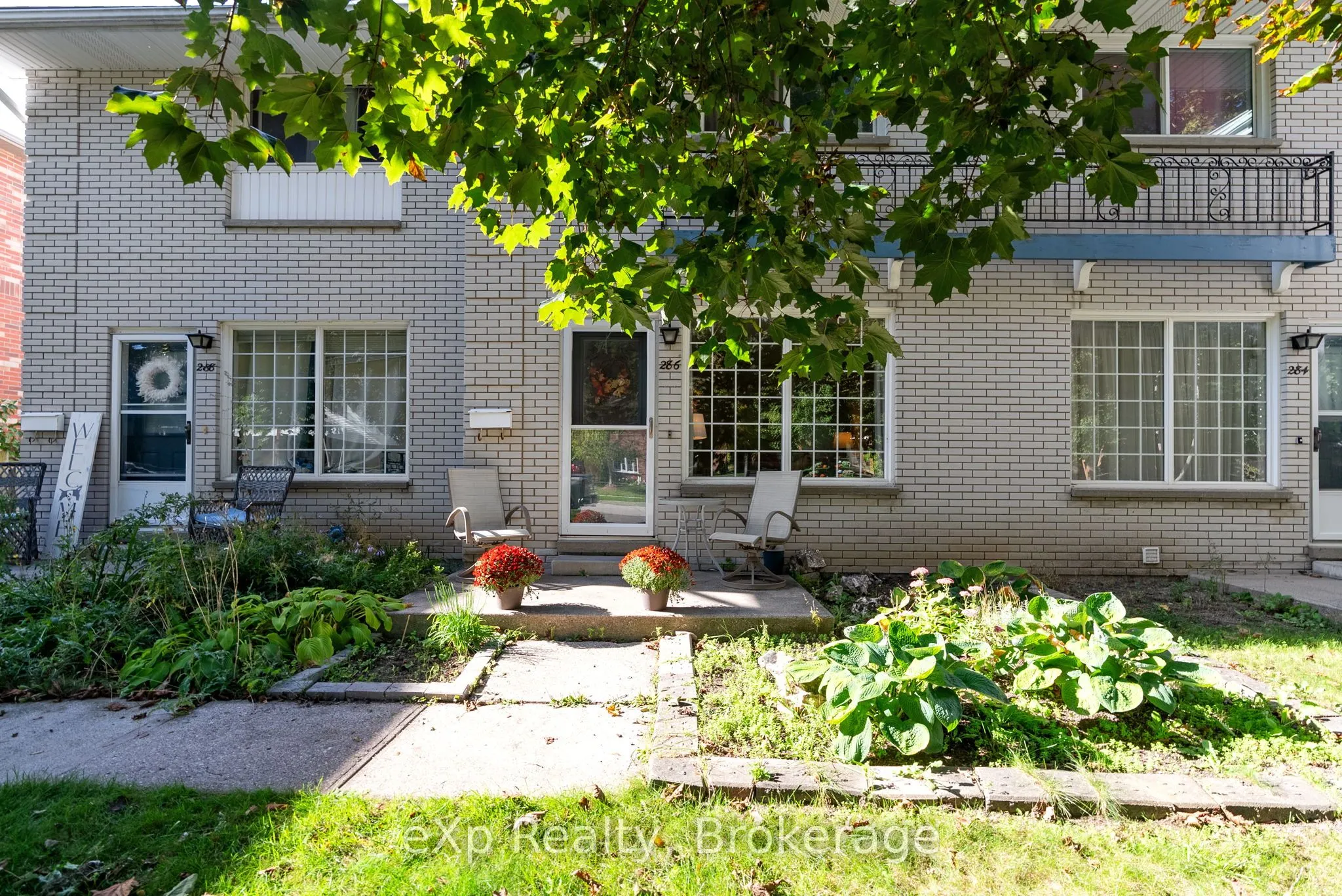 286 Dufferin Street, #2