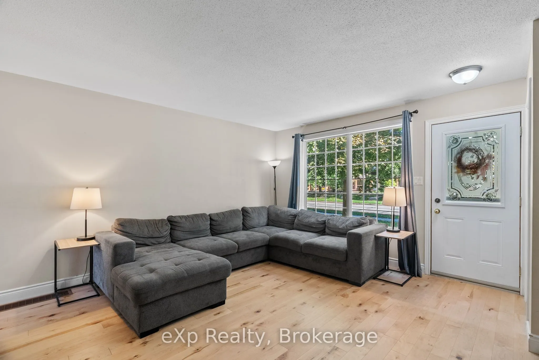286 Dufferin Street, #2