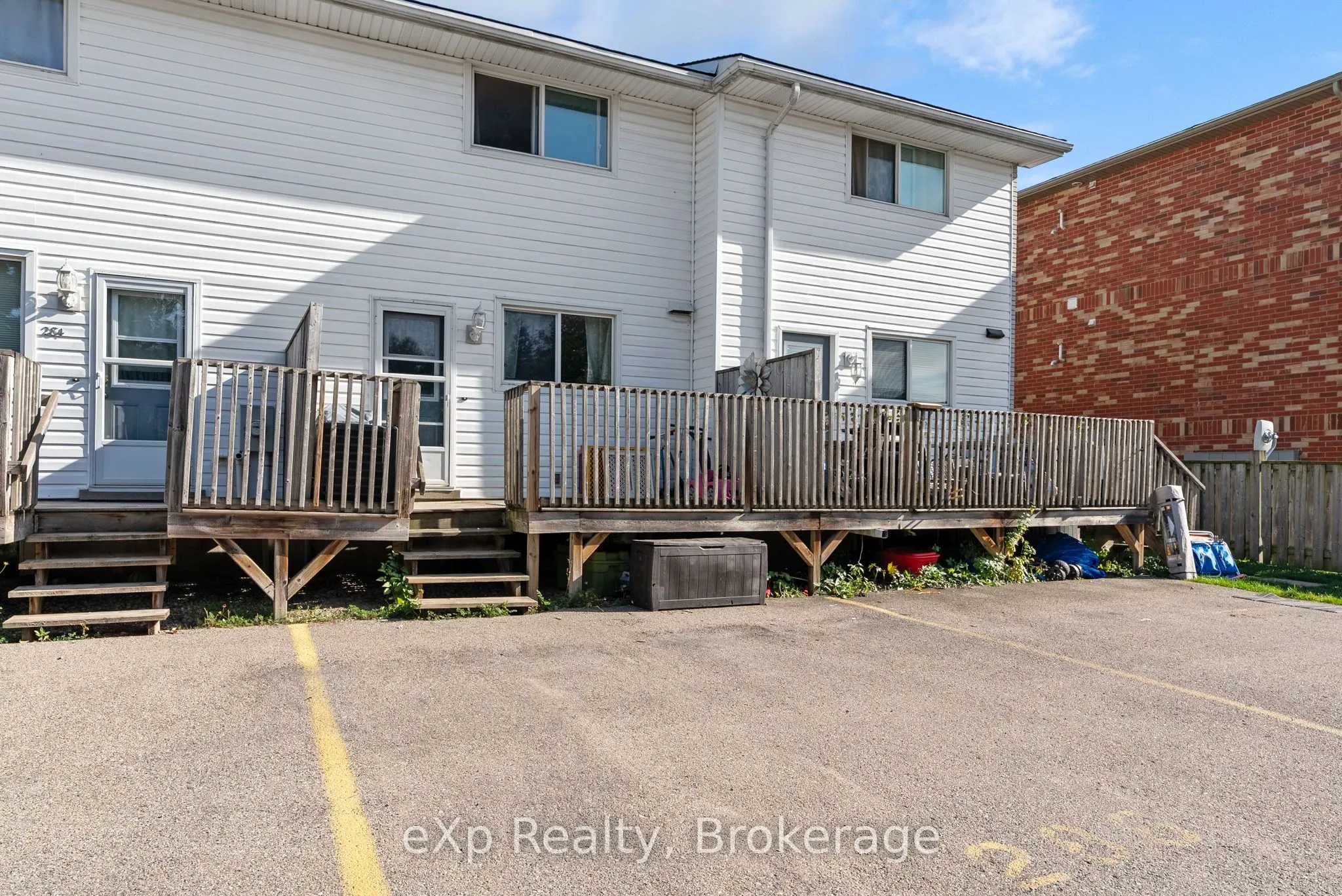 286 Dufferin Street, #2