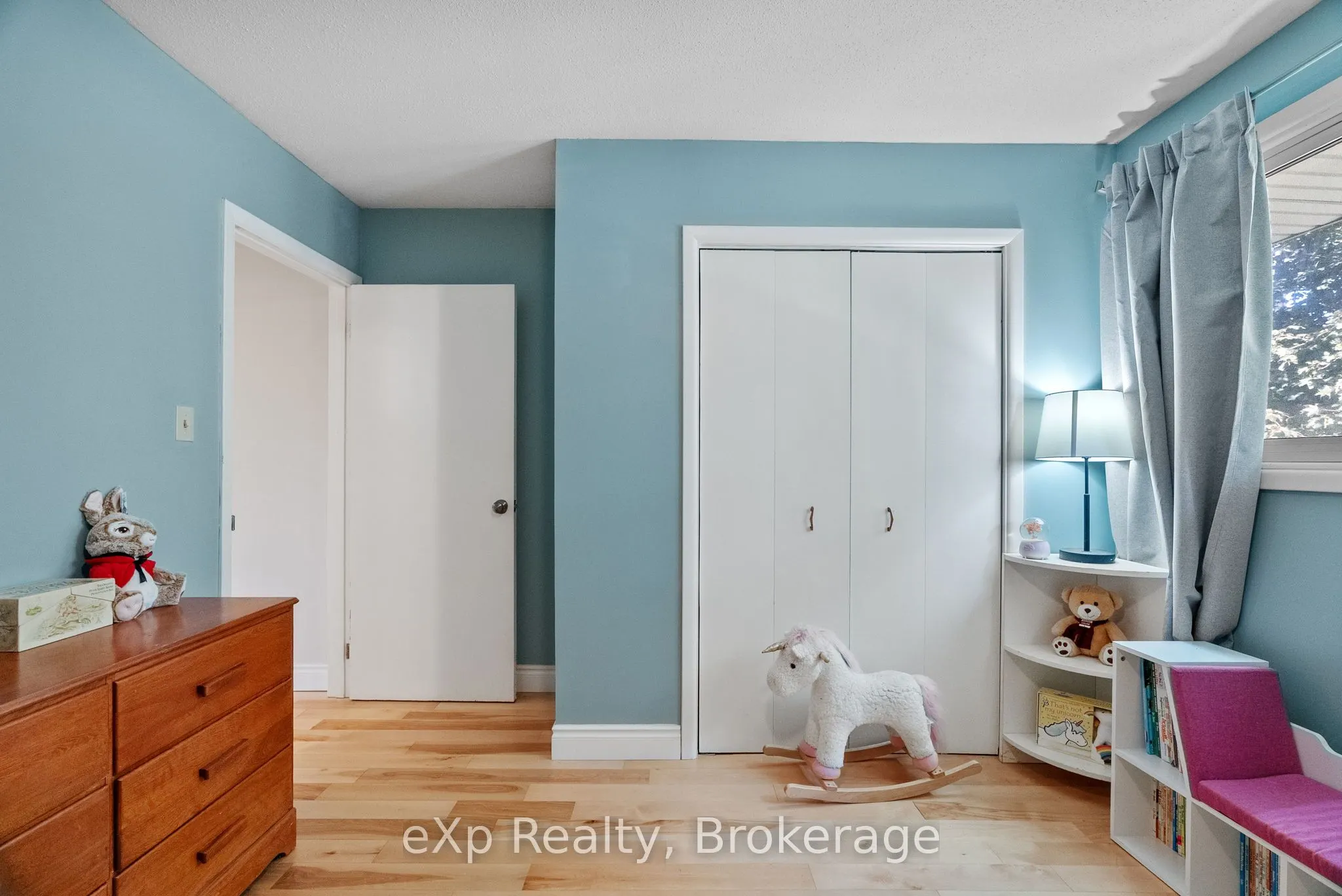 286 Dufferin Street, #2
