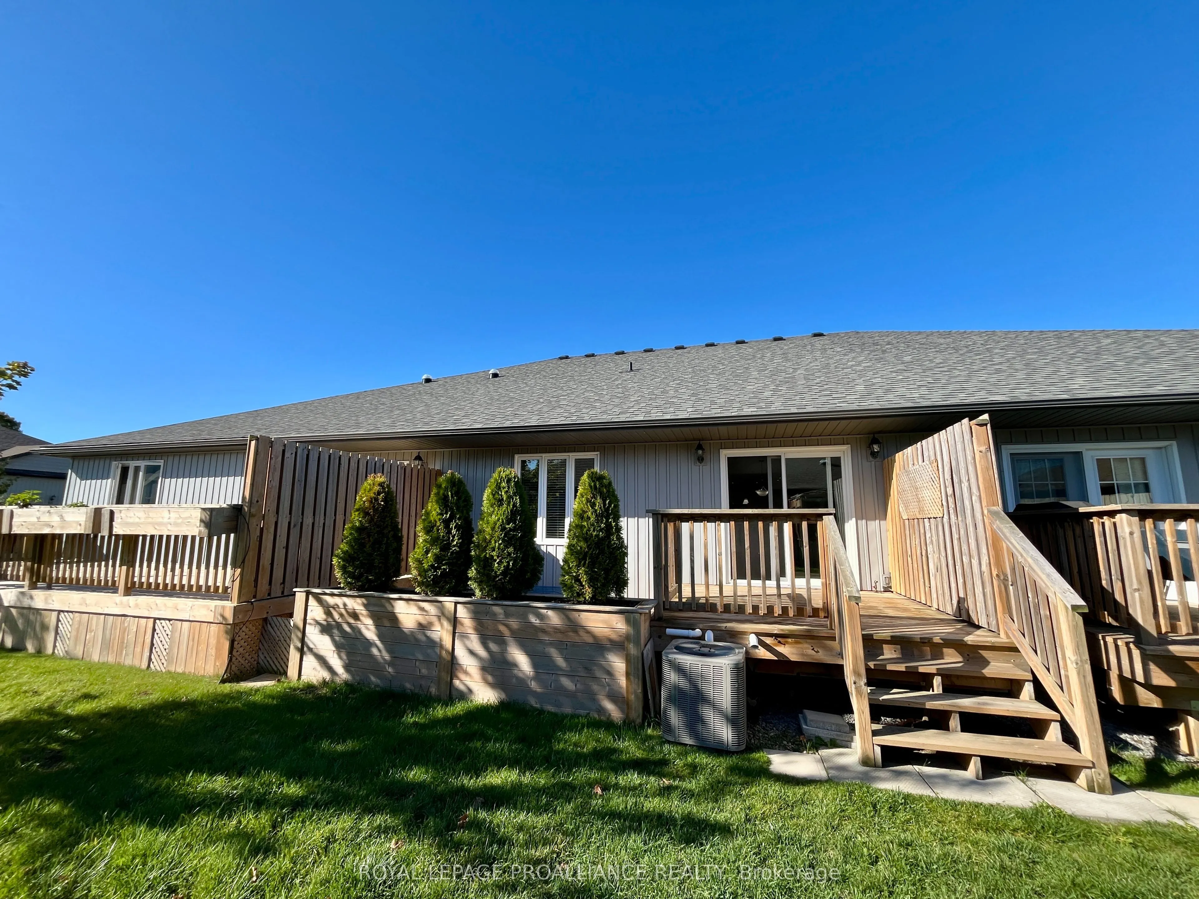 71 Dorchester Drive