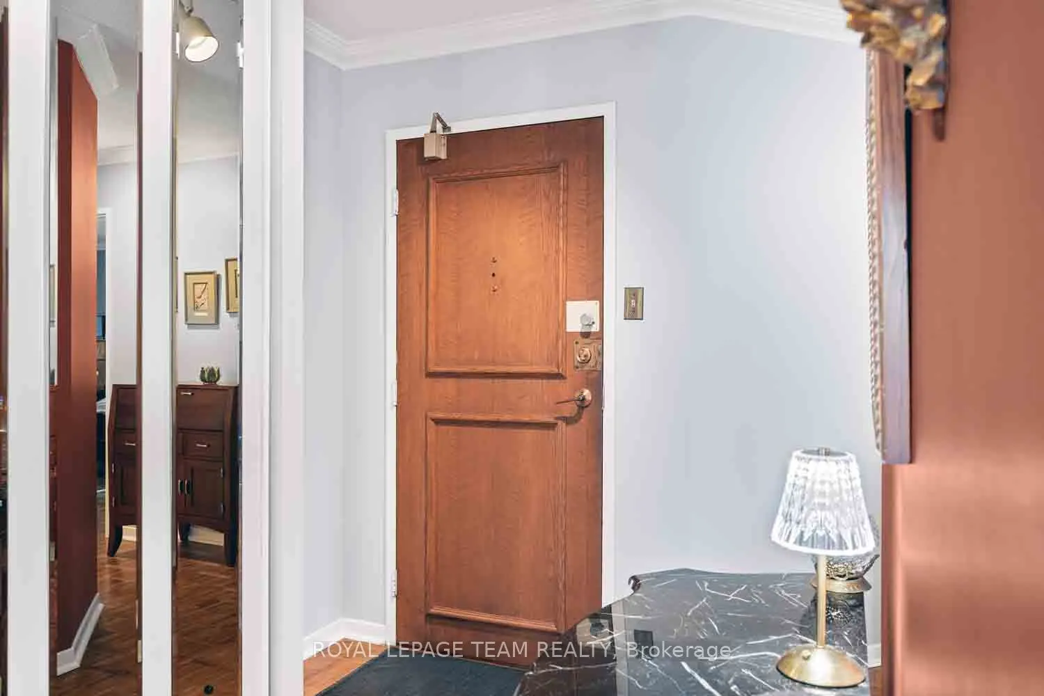 40 ARTHUR Street, #303