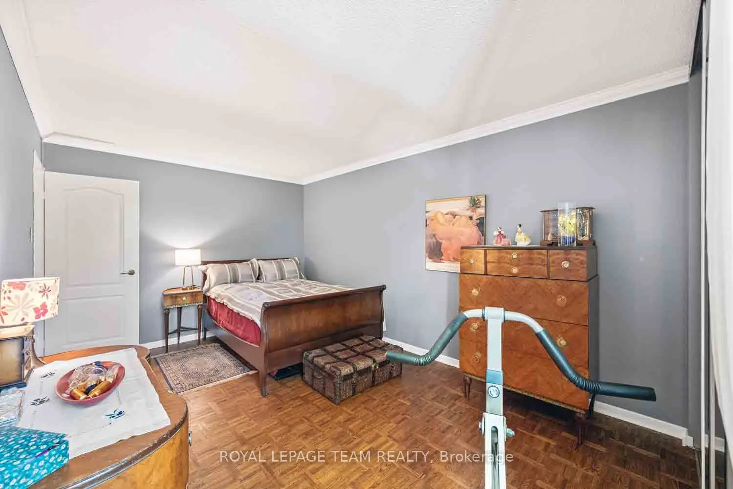 40 ARTHUR Street, #303