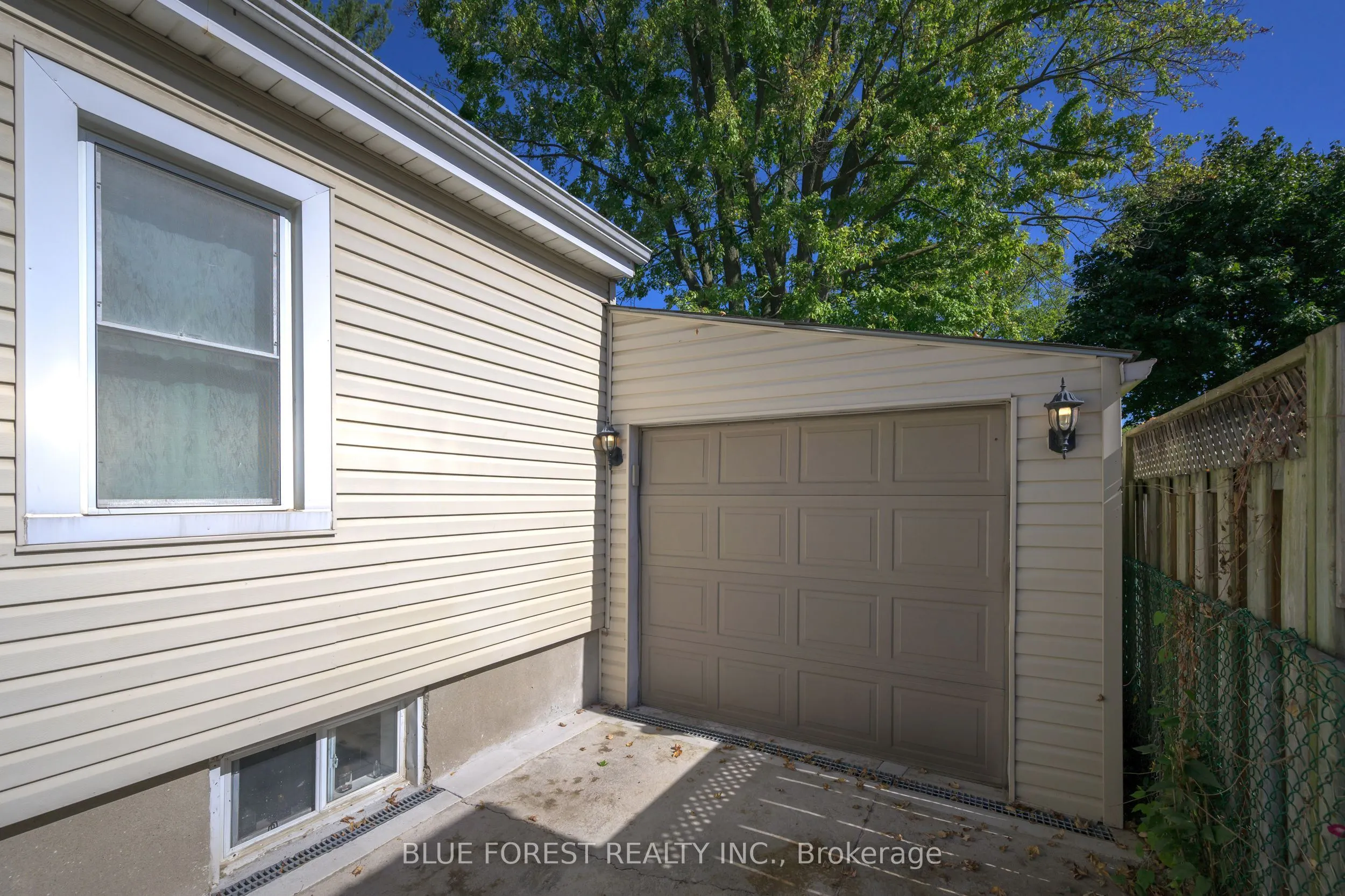 238 St Julien Street
