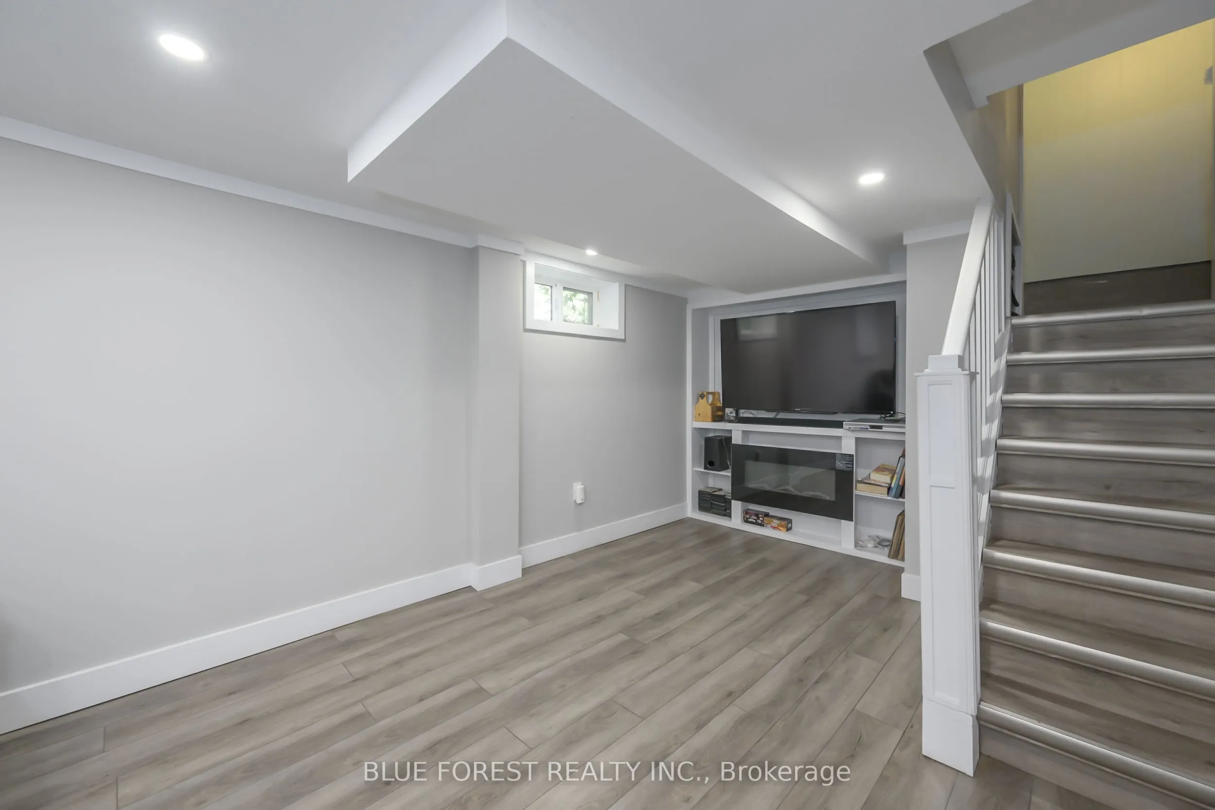 238 St Julien Street