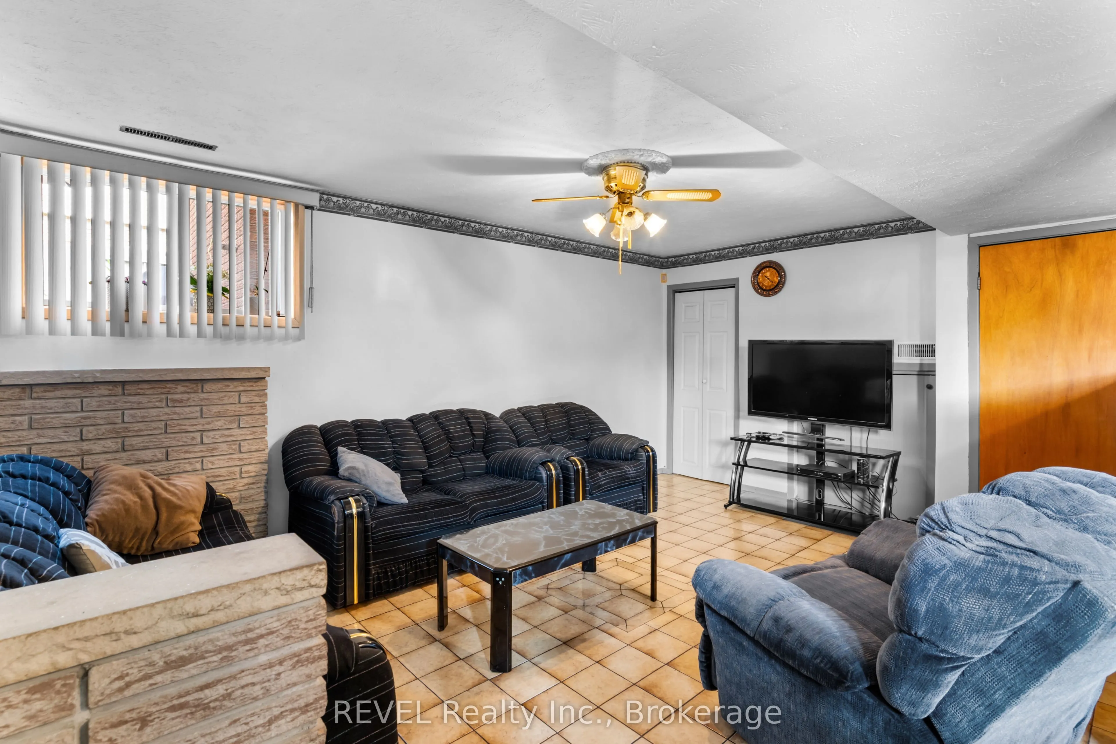 6256 Johnson Drive