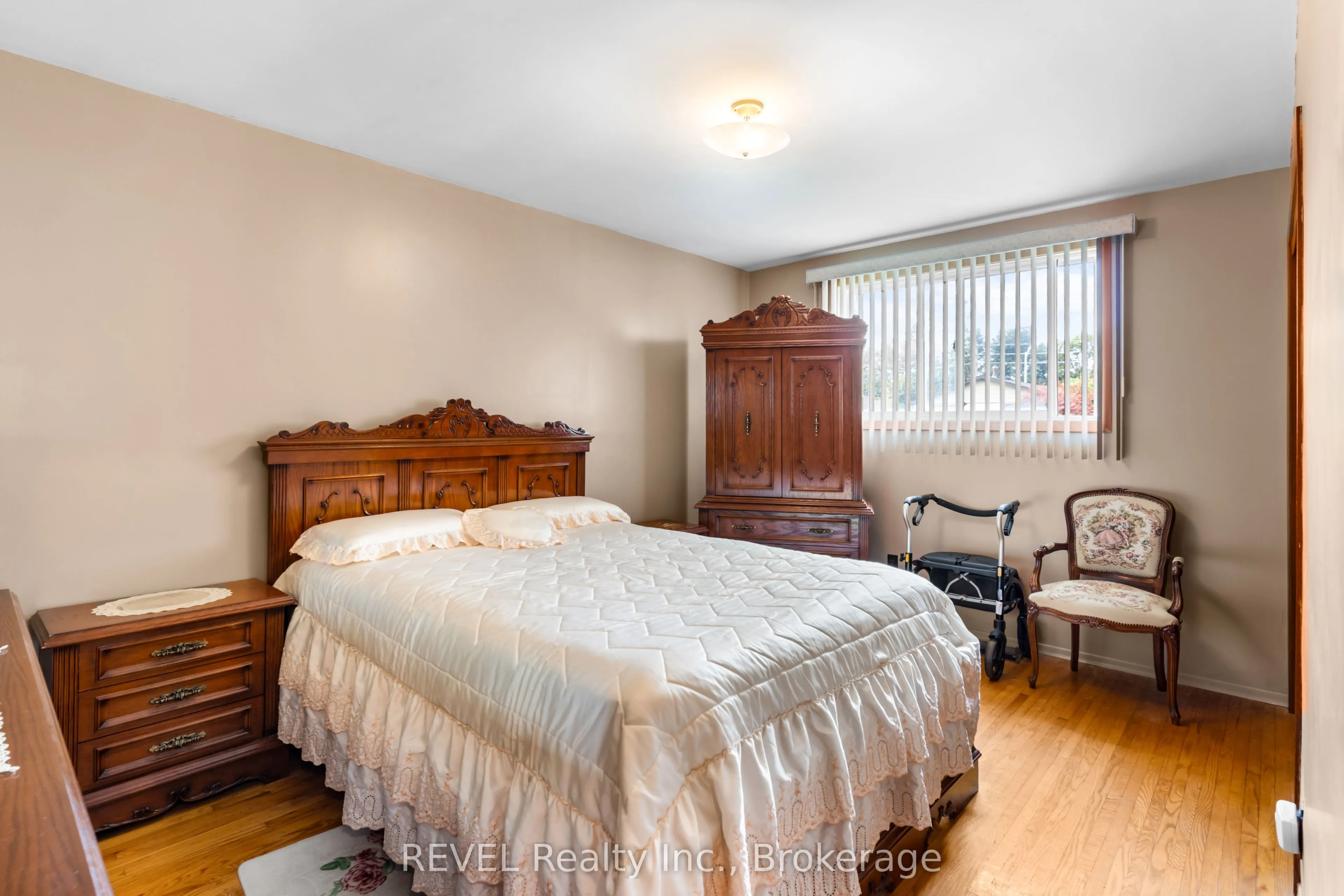 6256 Johnson Drive