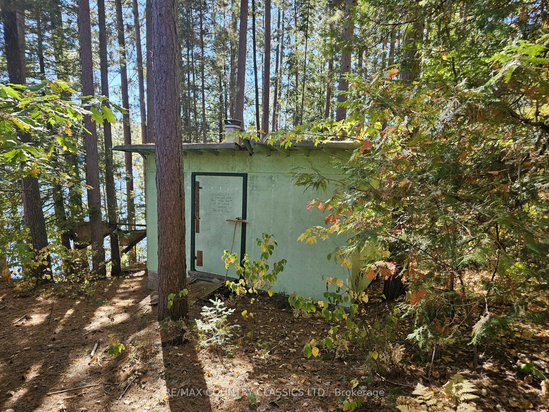 738 Dam Lake Road
