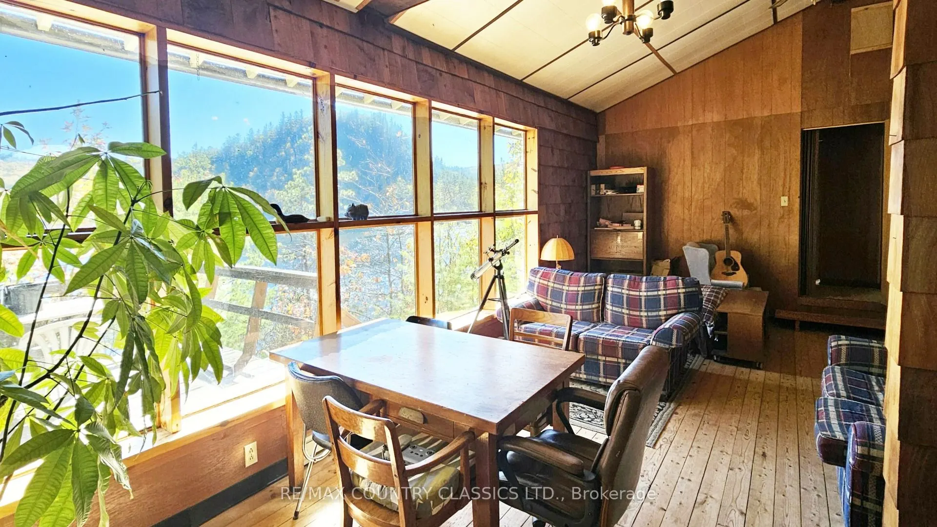 738 Dam Lake Road