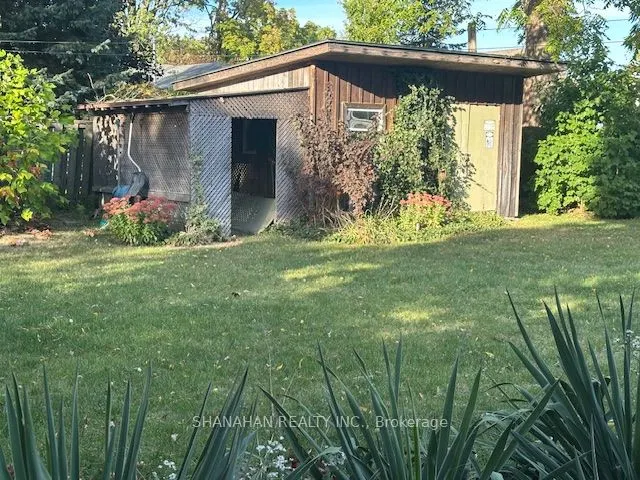 575 Front Street