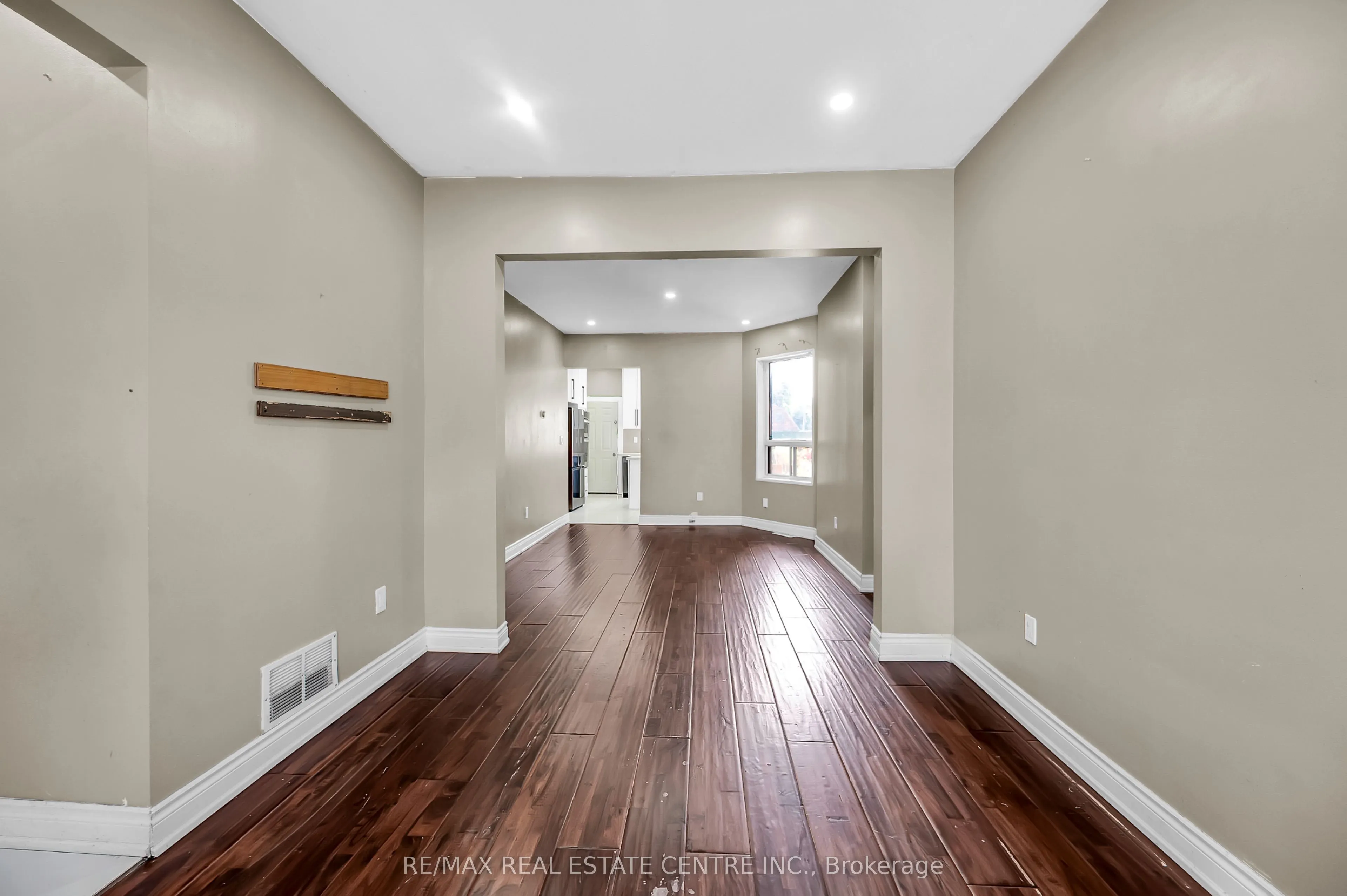 334 CANNON Street E