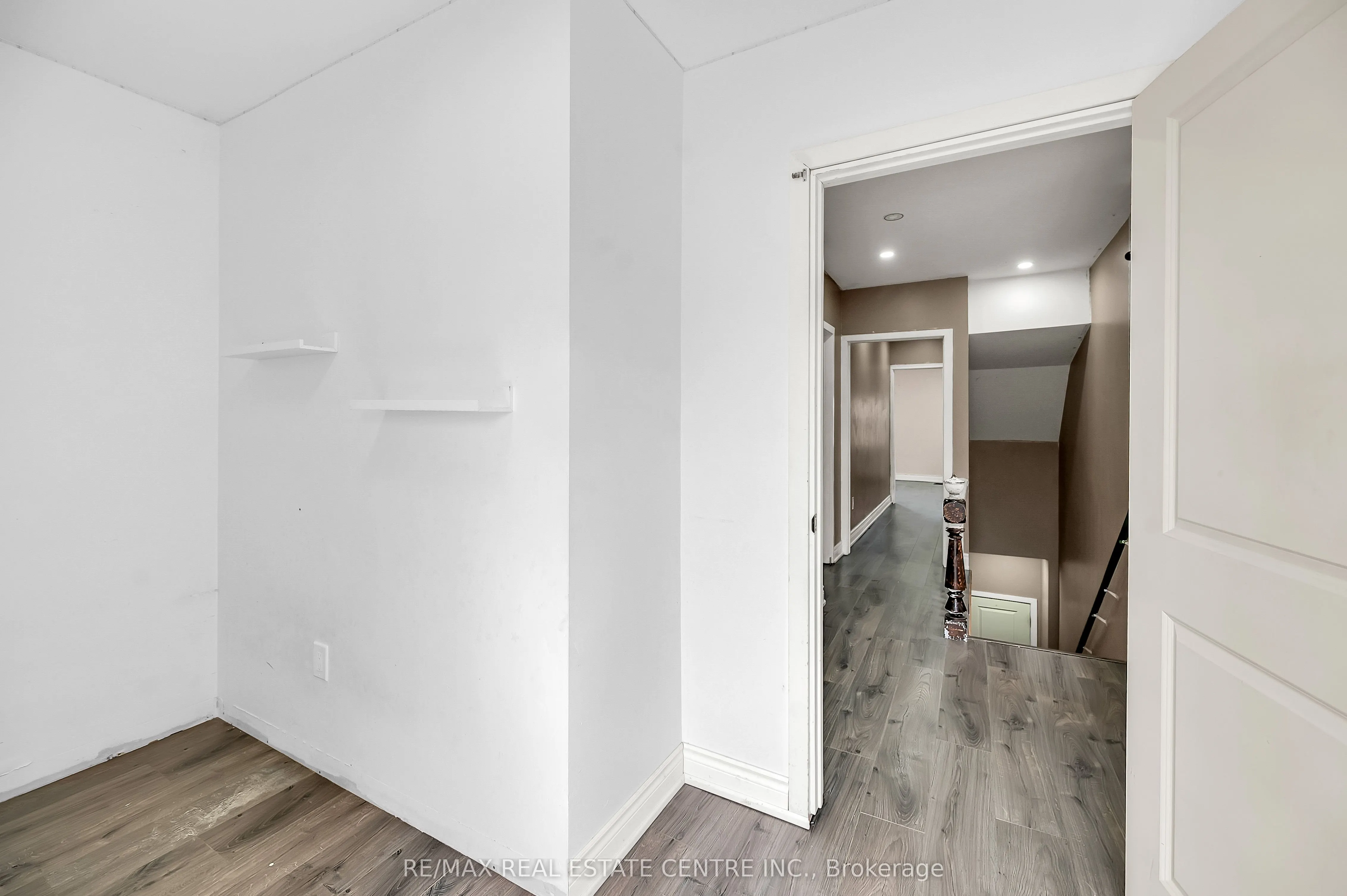 334 CANNON Street E