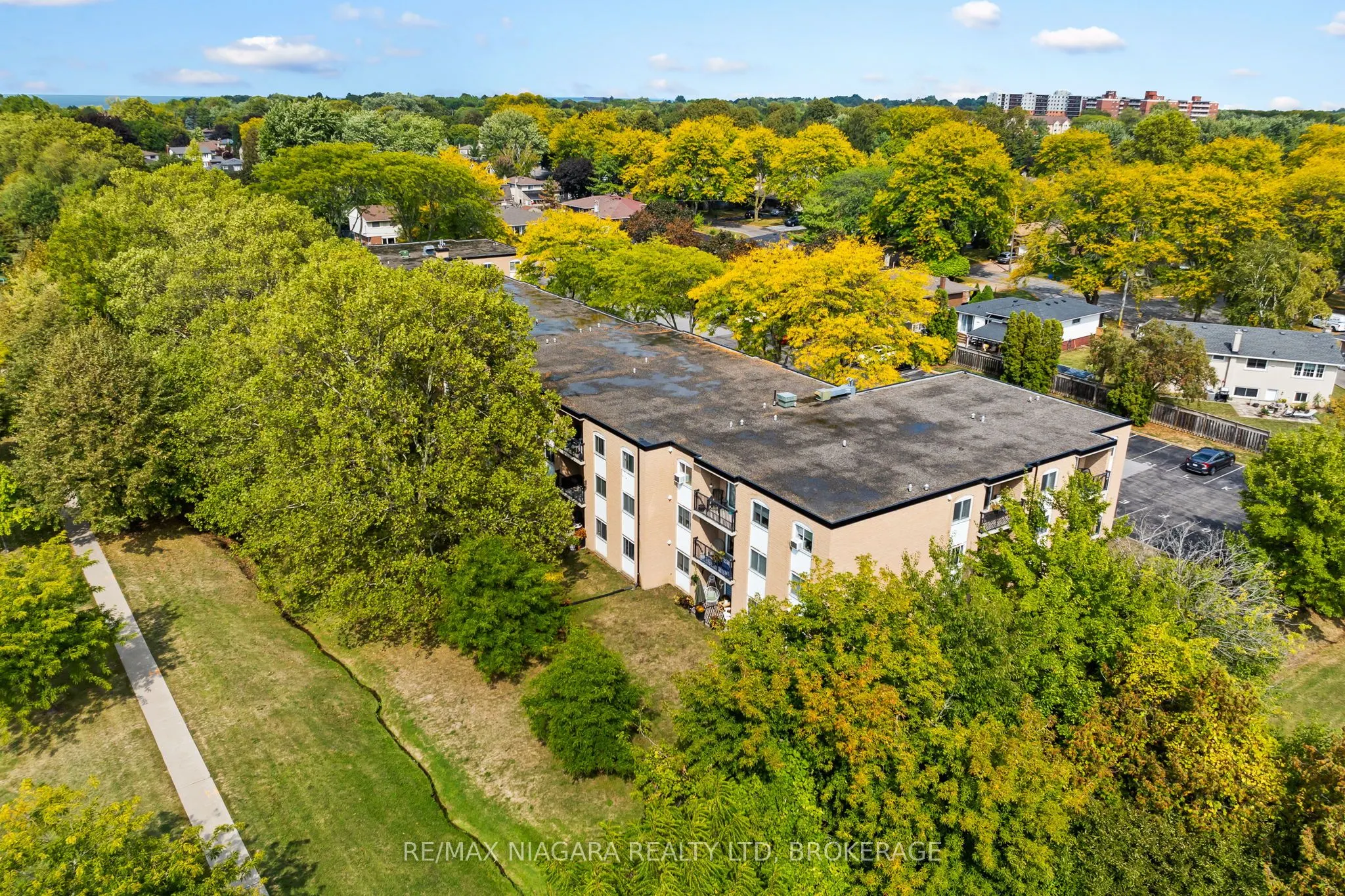 6 Westlake Lane, #307