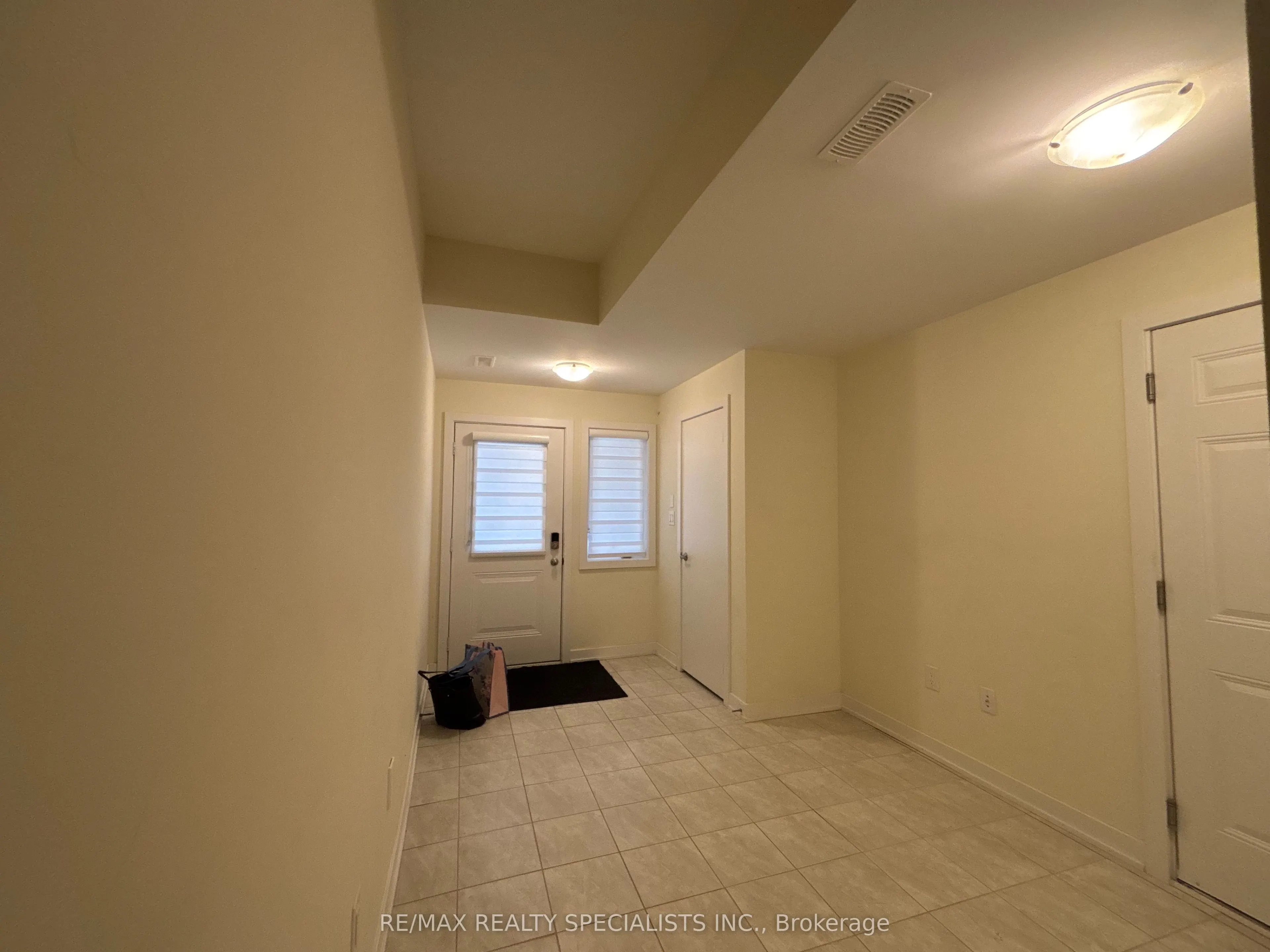 590 North Service Road, #135