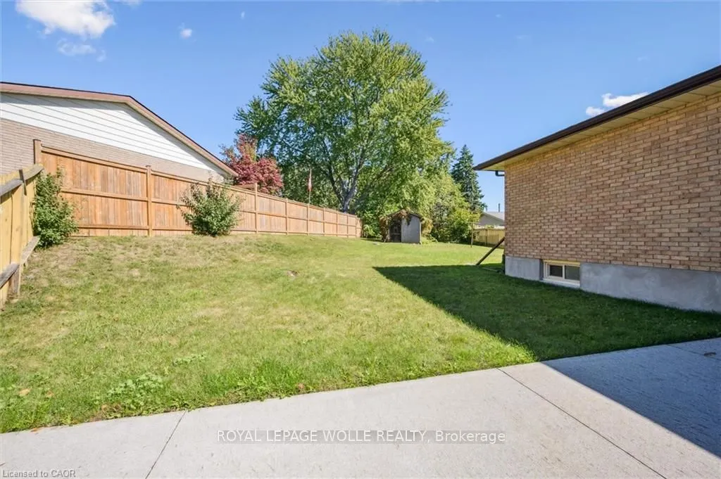 582 Skylark Road