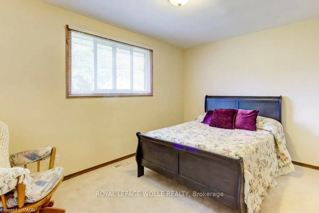 582 Skylark Road