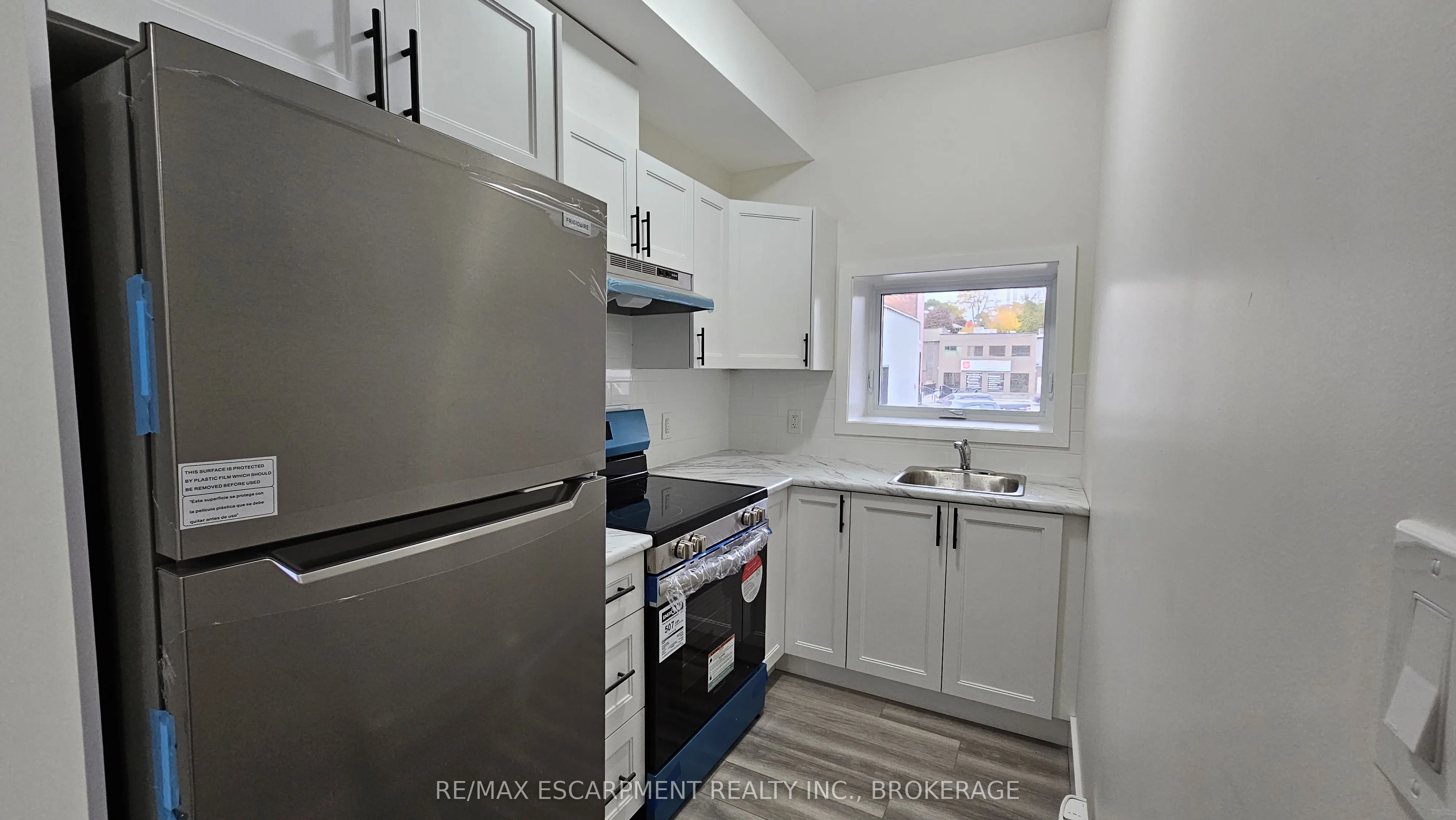 363 Front Street