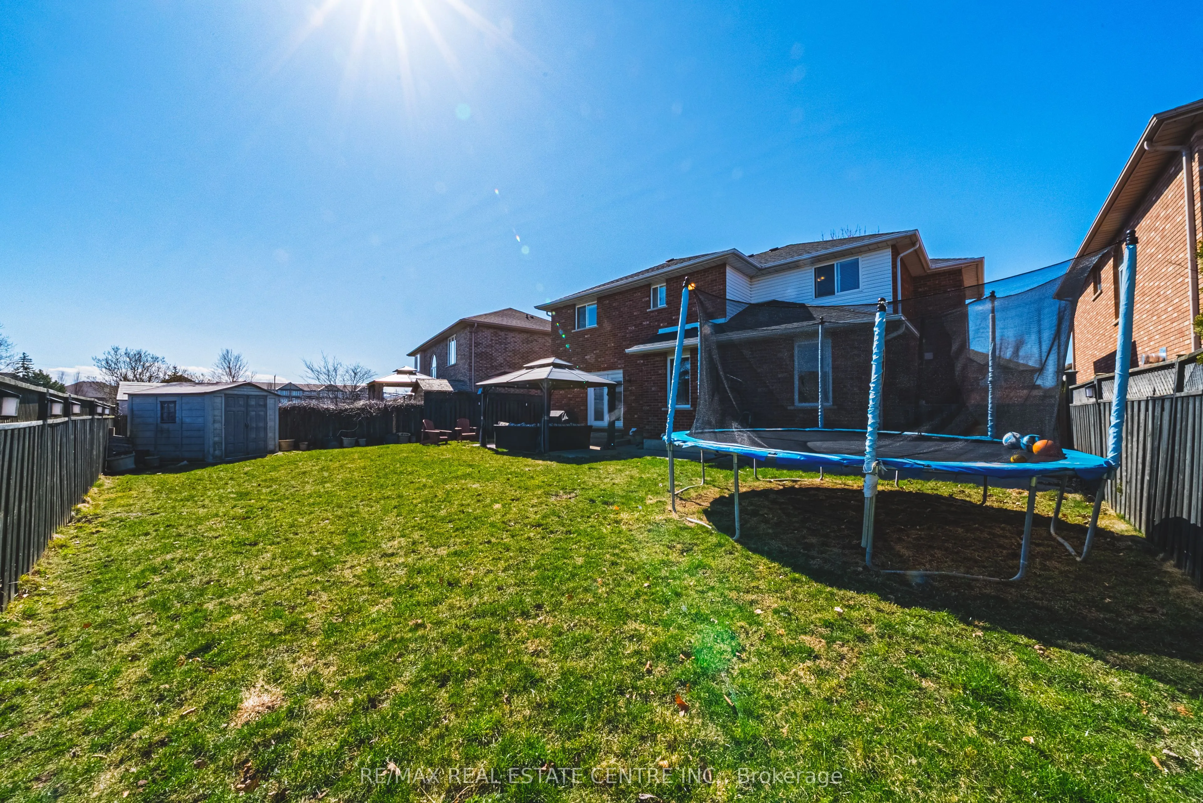 19 Liuna Court