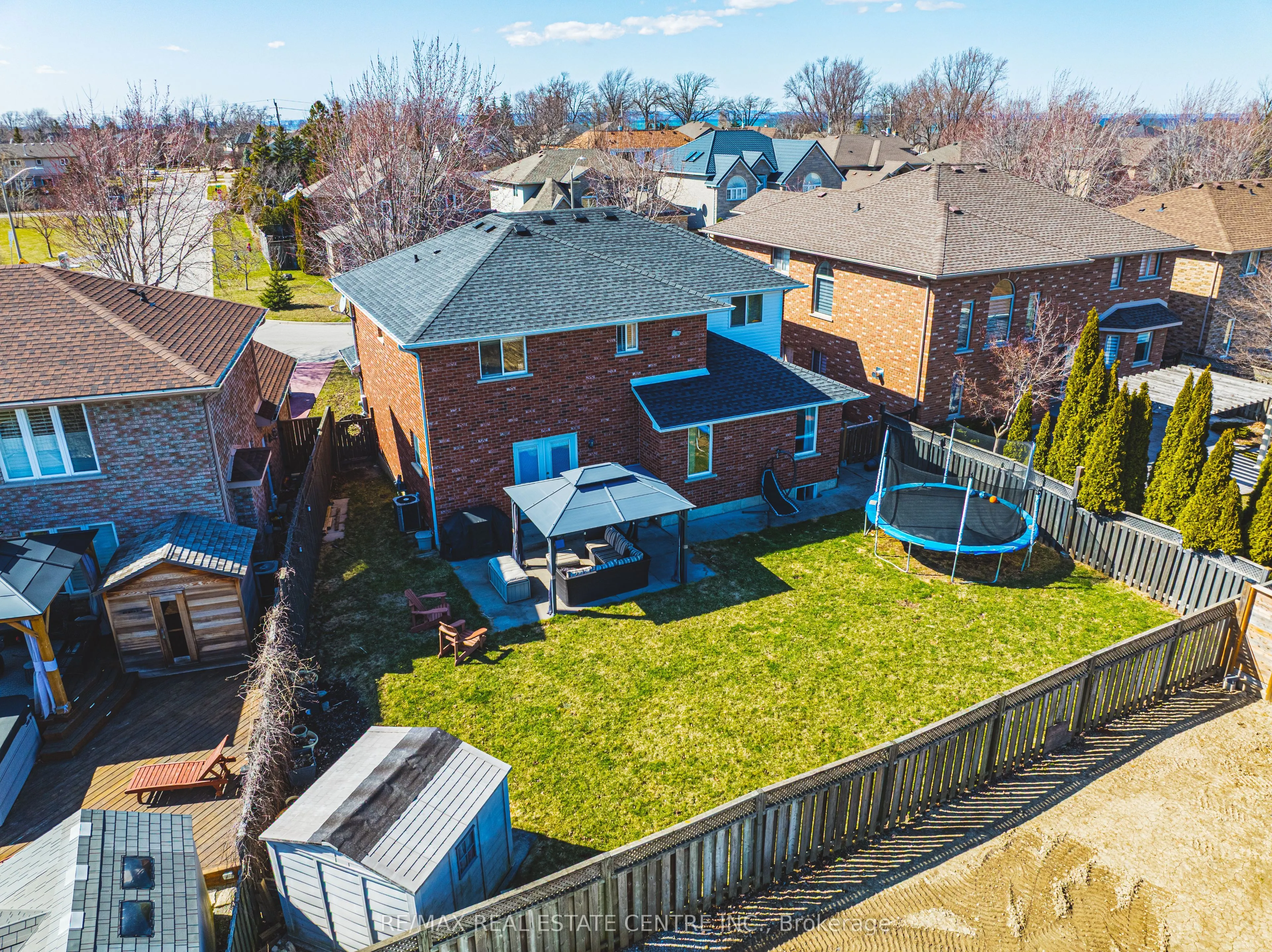 19 Liuna Court