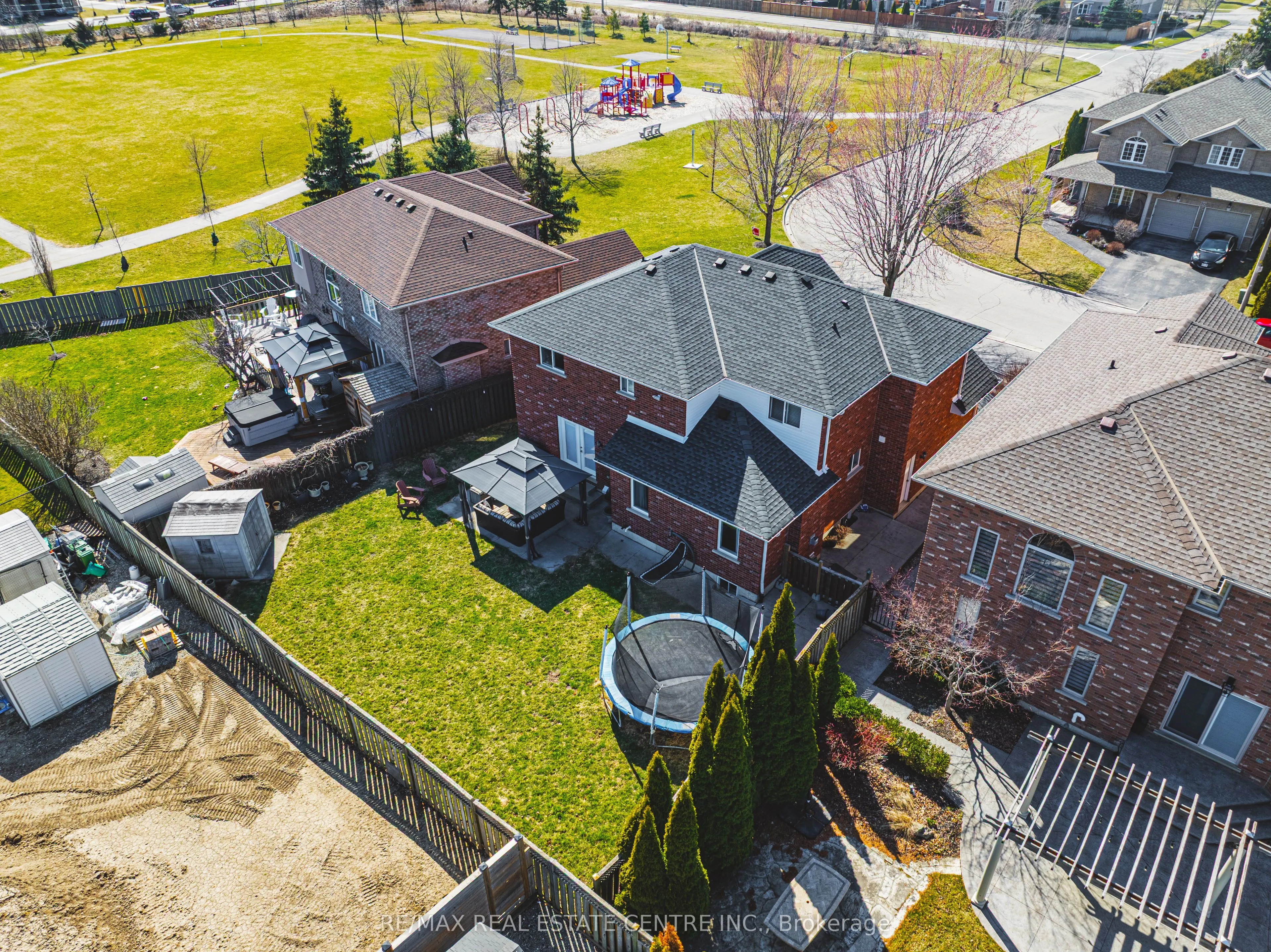 19 Liuna Court
