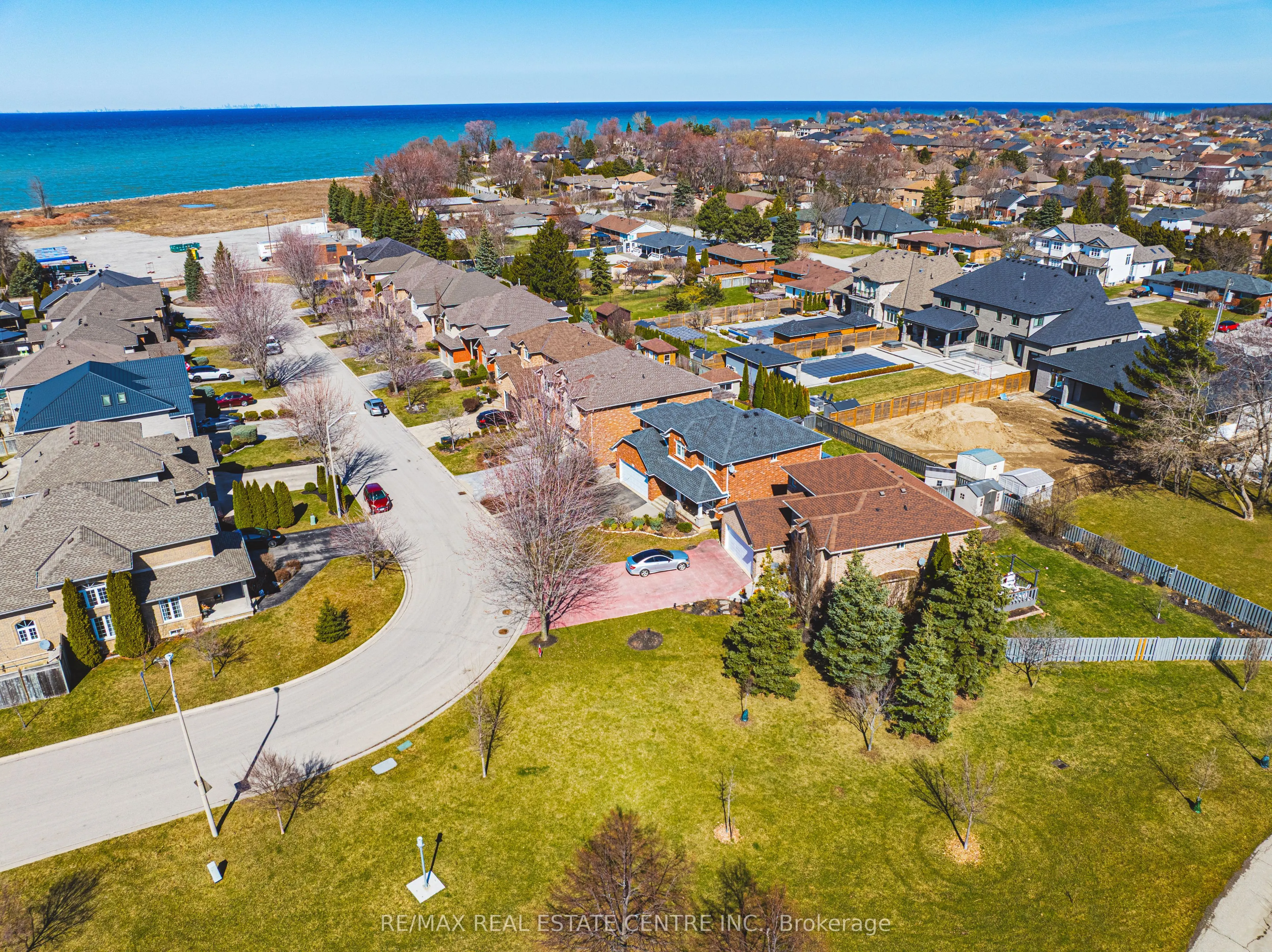 19 Liuna Court