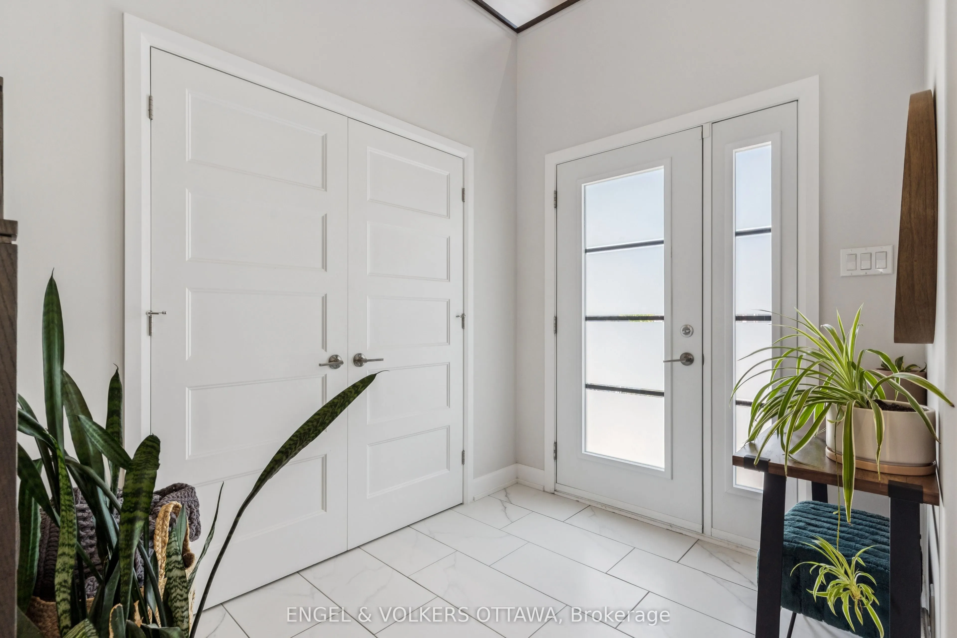 529 Lucent Street