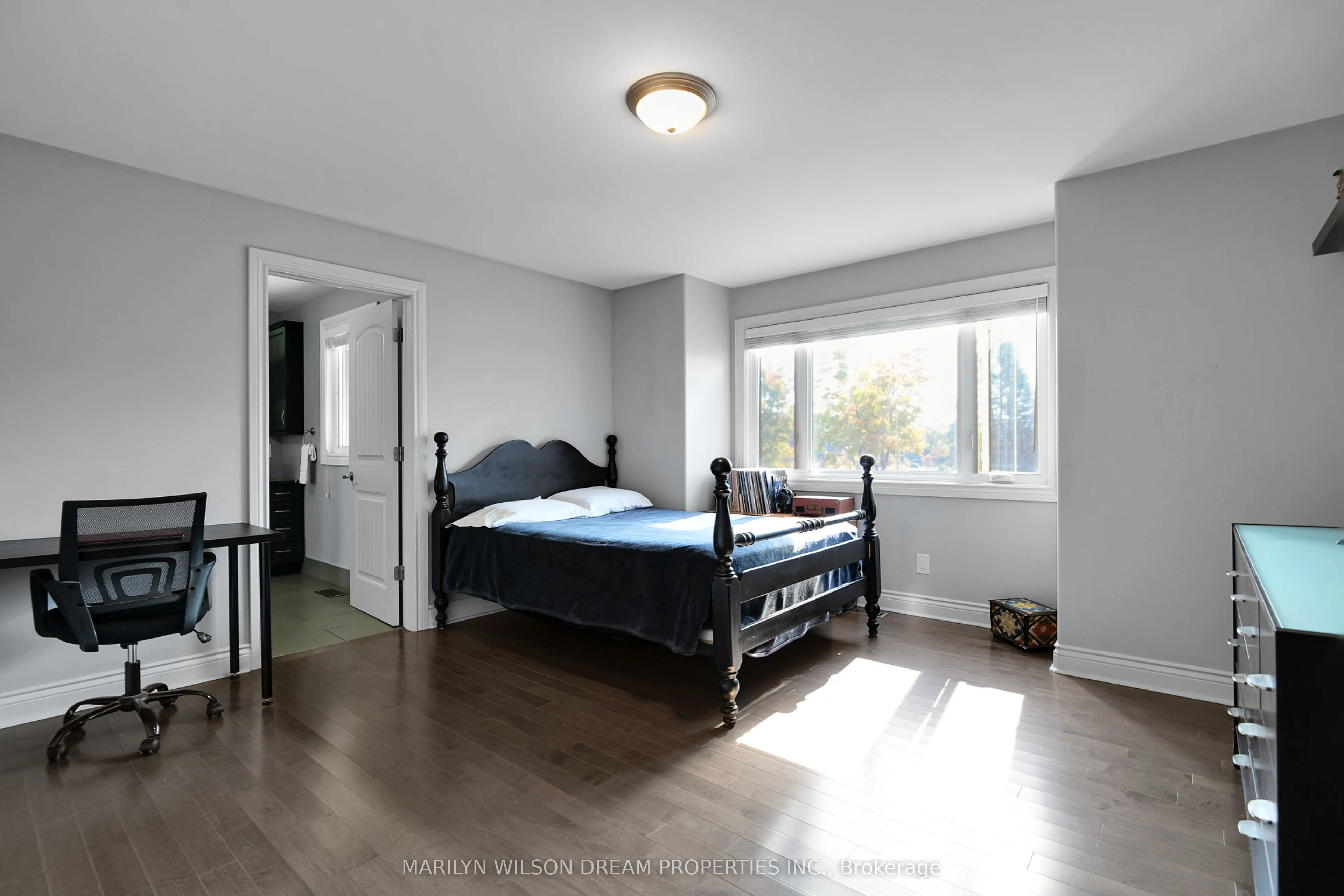 2284 Summerside Drive