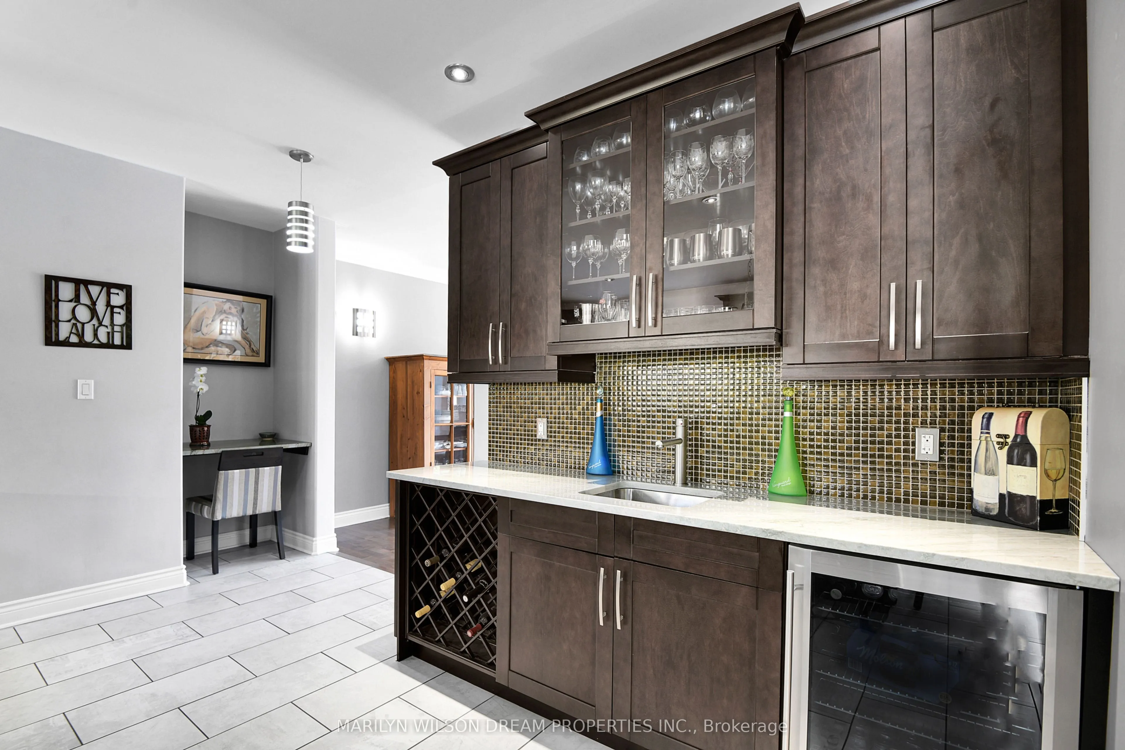 2284 Summerside Drive
