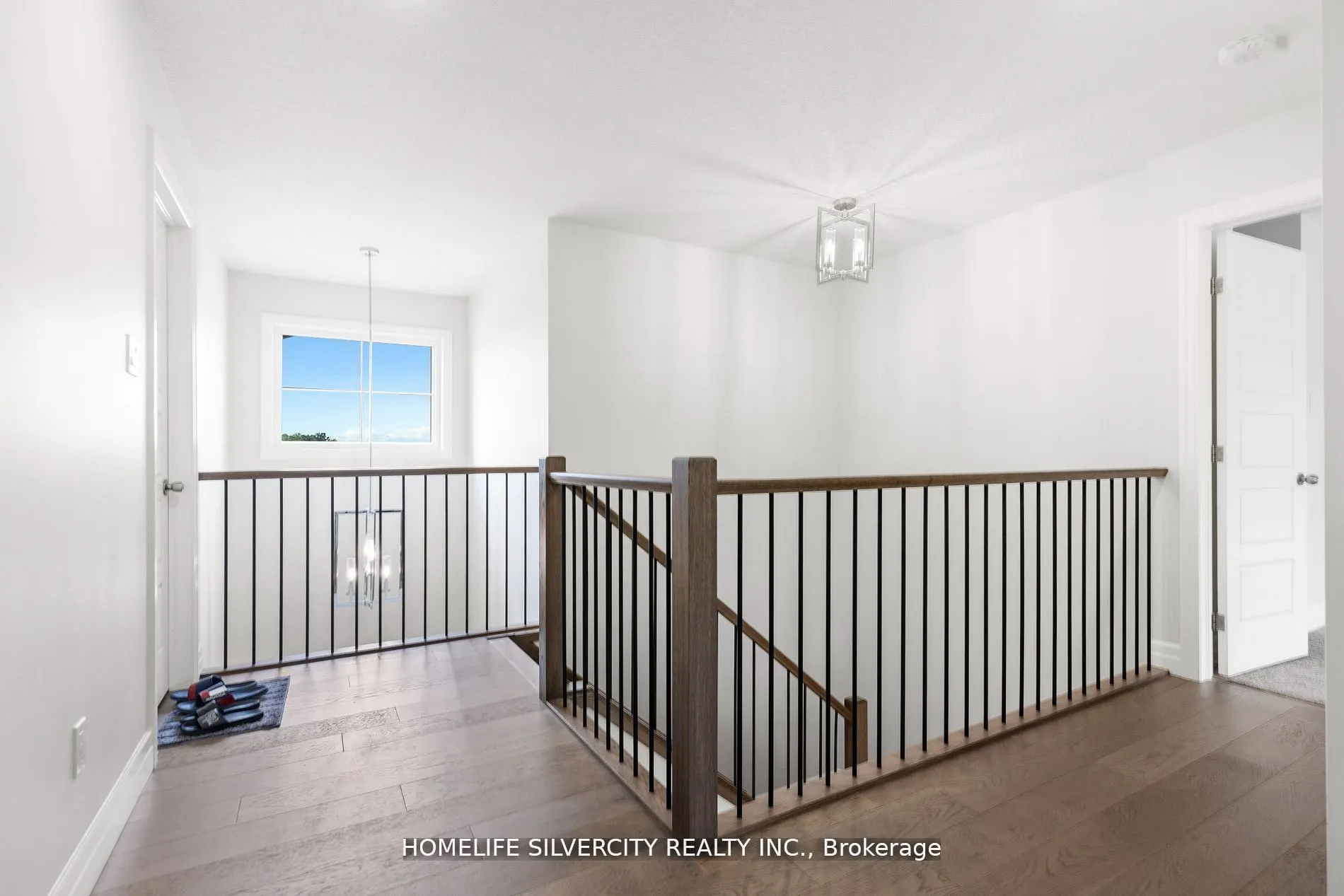 1937 Boardwalk Way