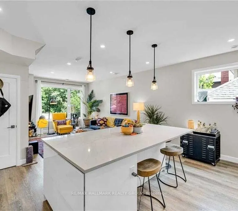 359 WHITBY Avenue, #B1