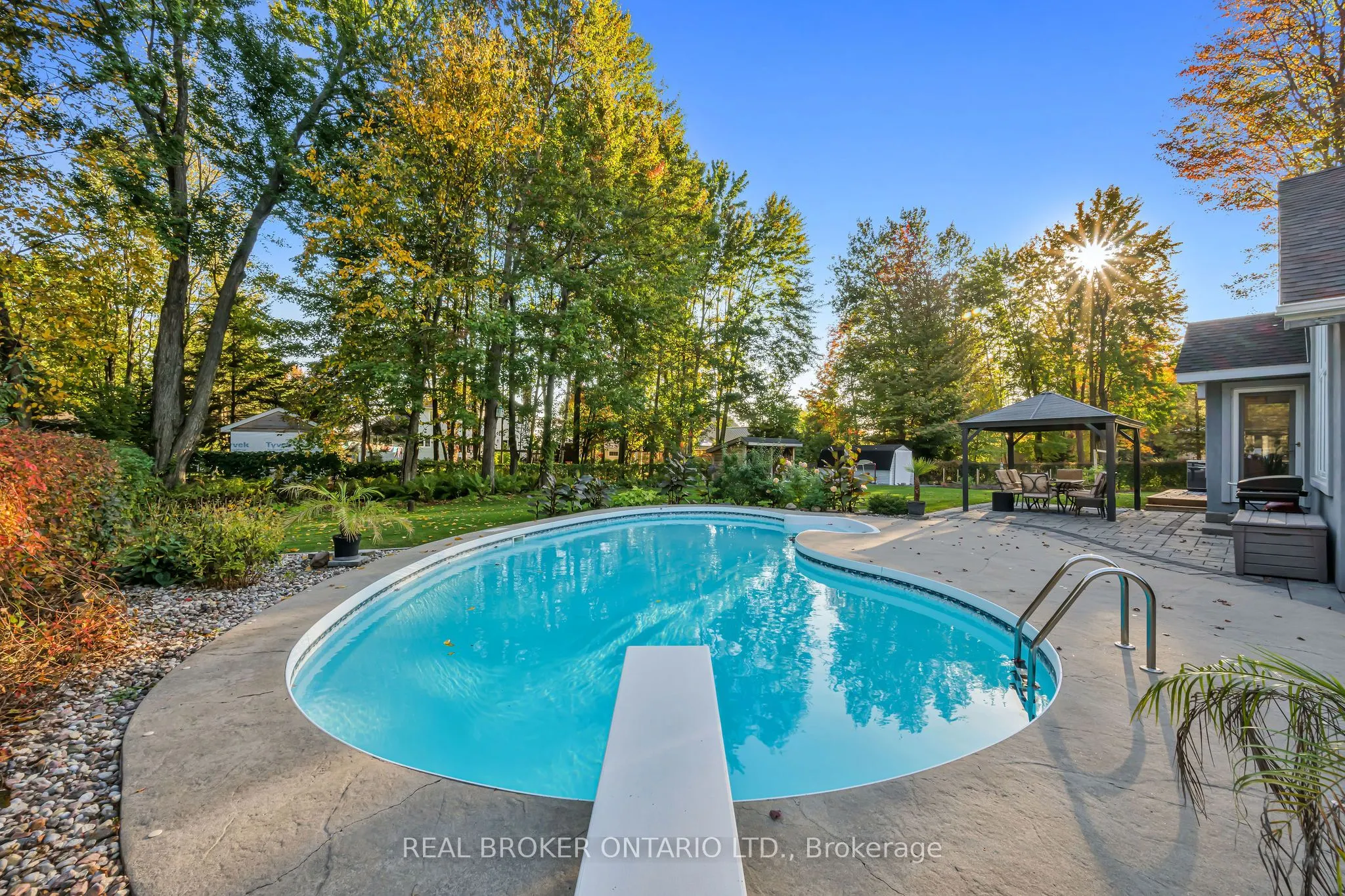 3603 Delson Drive W