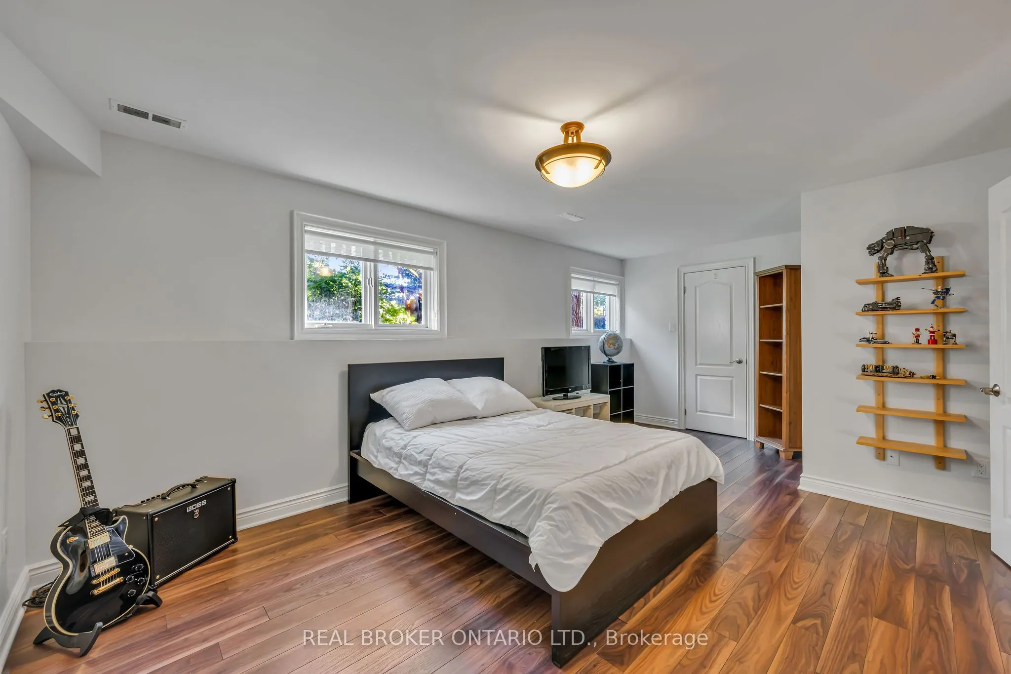 3603 Delson Drive W