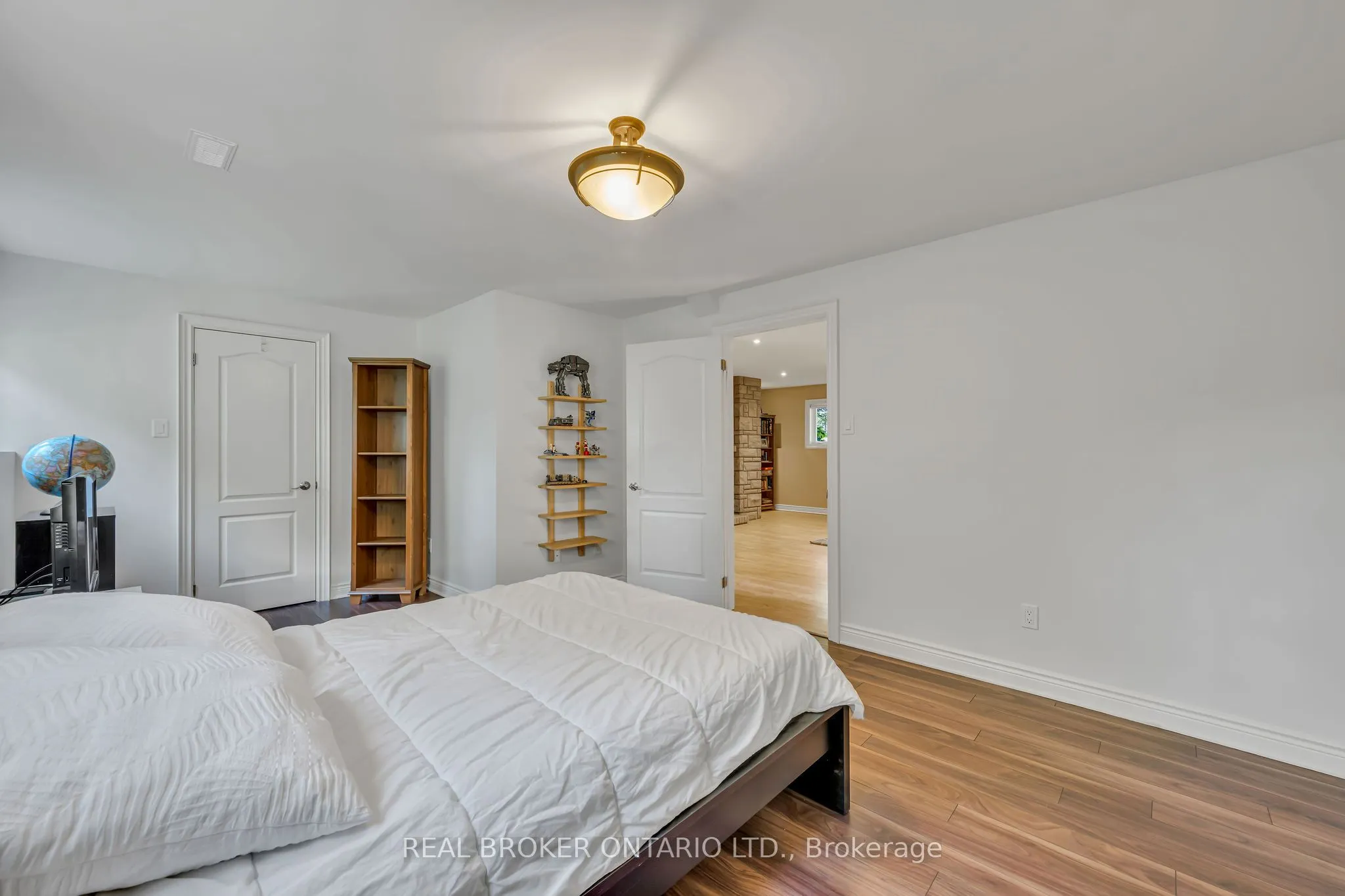 3603 Delson Drive W