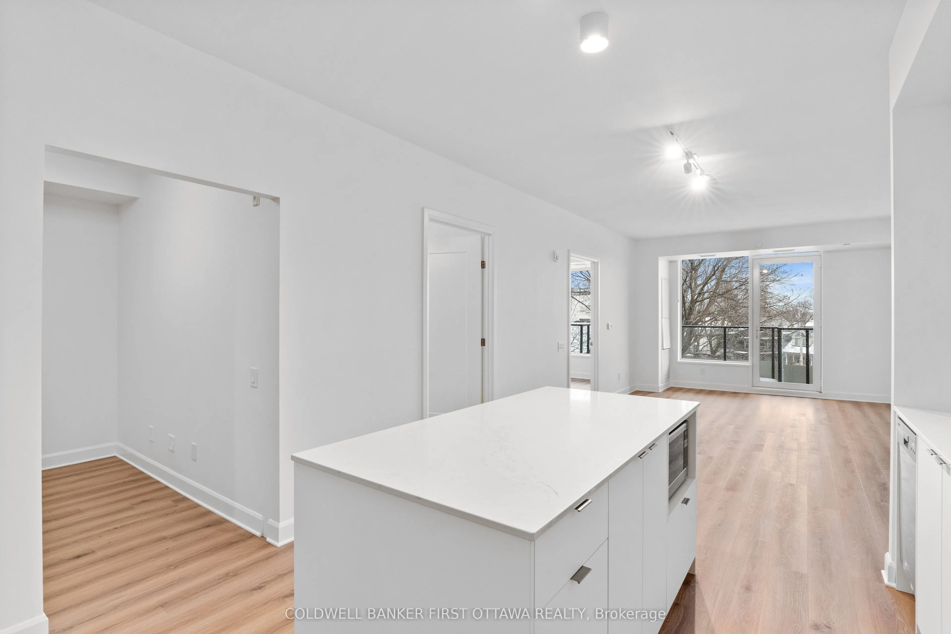 115 ECHO Drive, #410