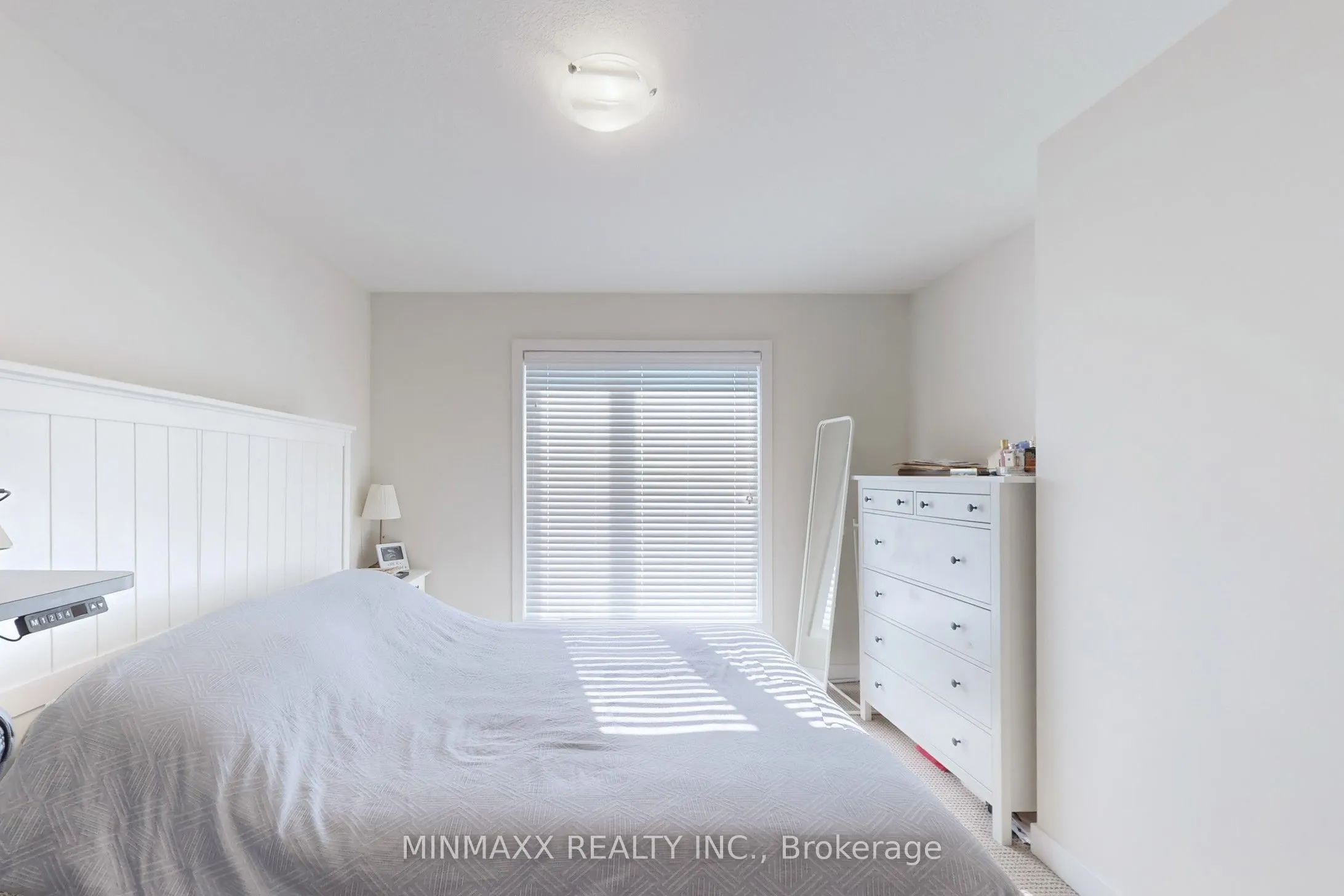 590 North Service Road, #59
