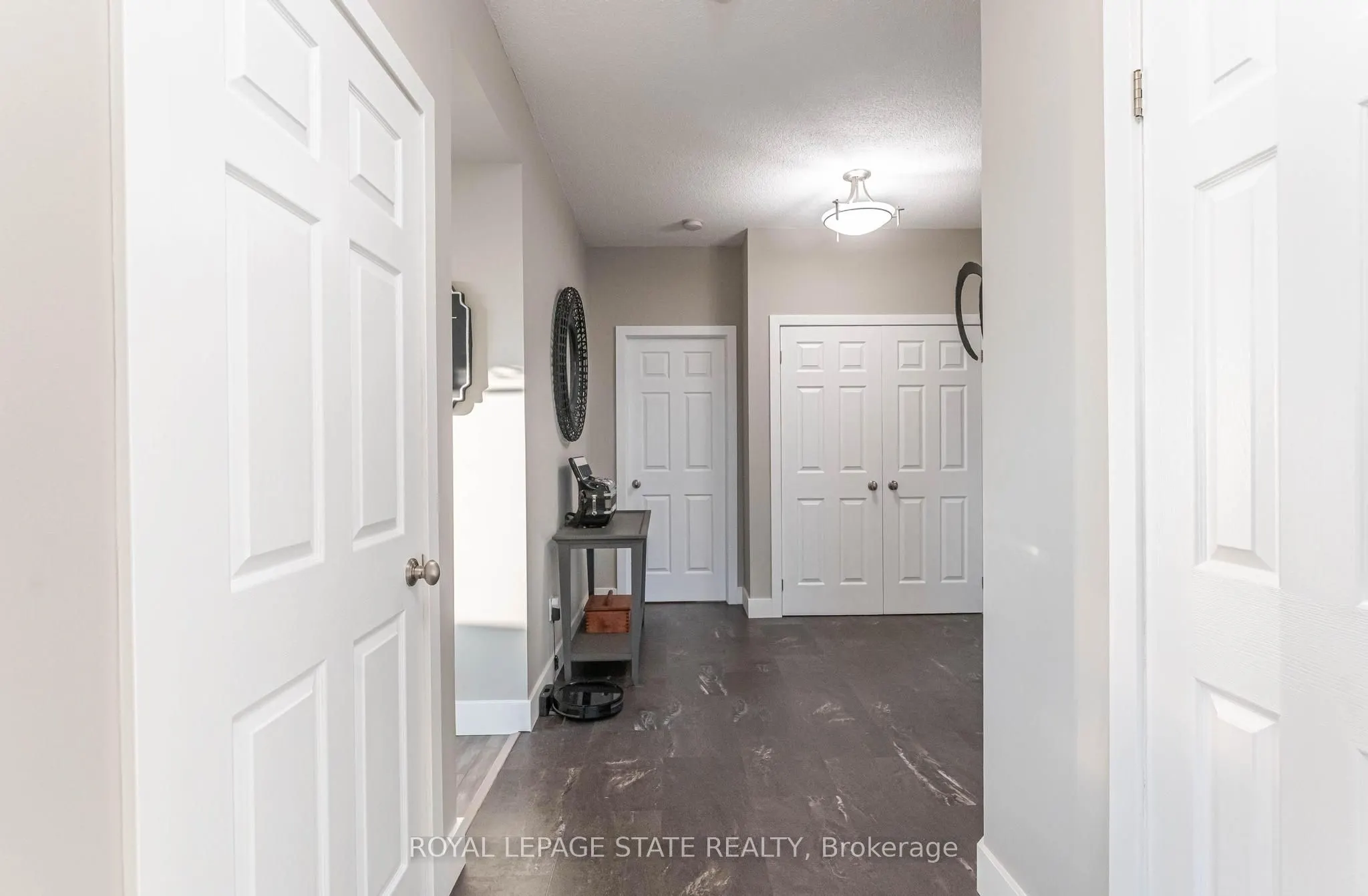 67 Caroline Street S, #1703
