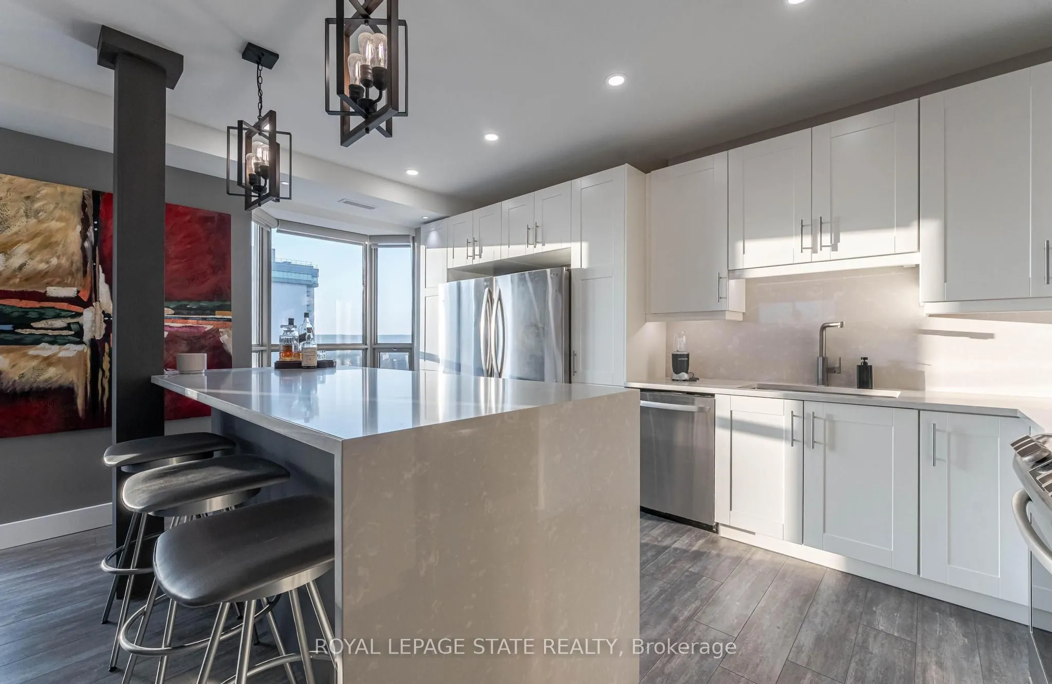 67 Caroline Street S, #1703