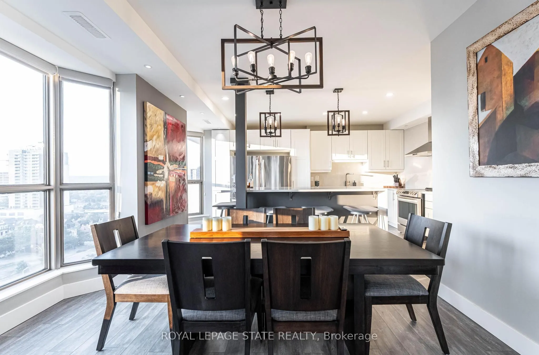 67 Caroline Street S, #1703