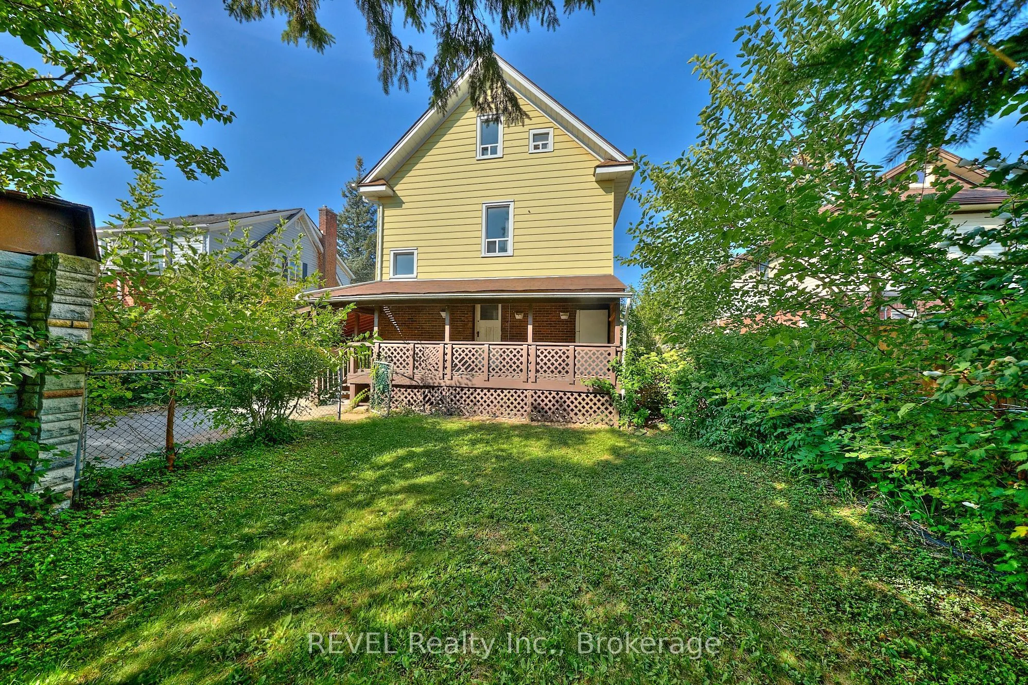 5806 Prince Edward Avenue
