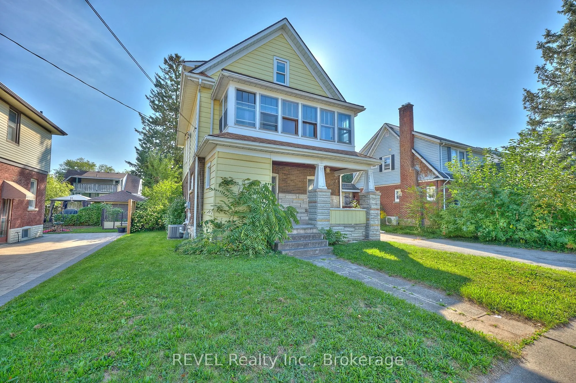 5806 Prince Edward Avenue